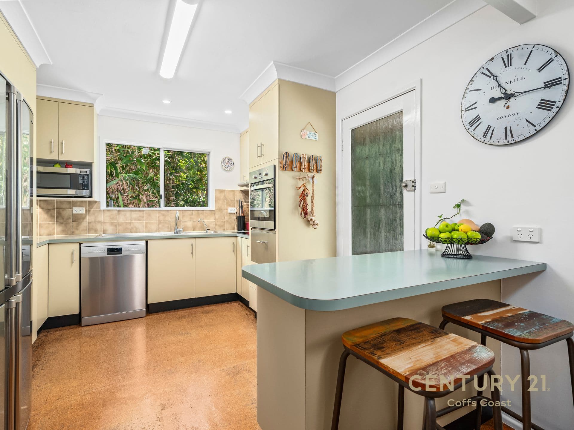 4 Poinciana Avenue, Sapphire Beach, NSW, 2450, Sapphire Beach - Thumbnail 8
