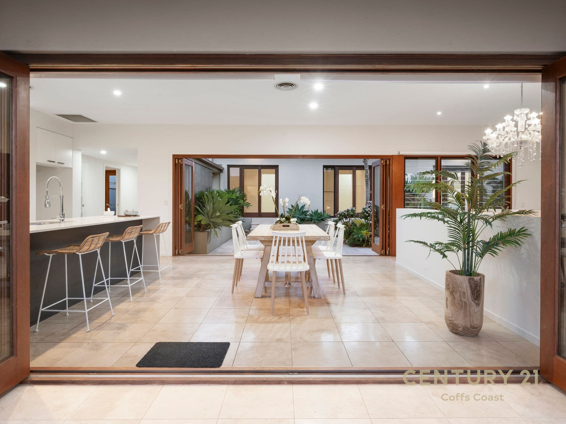 12 San Simeon Circuit, Sapphire Beach, NSW, 2450, Sapphire Beach - Thumbnail 3