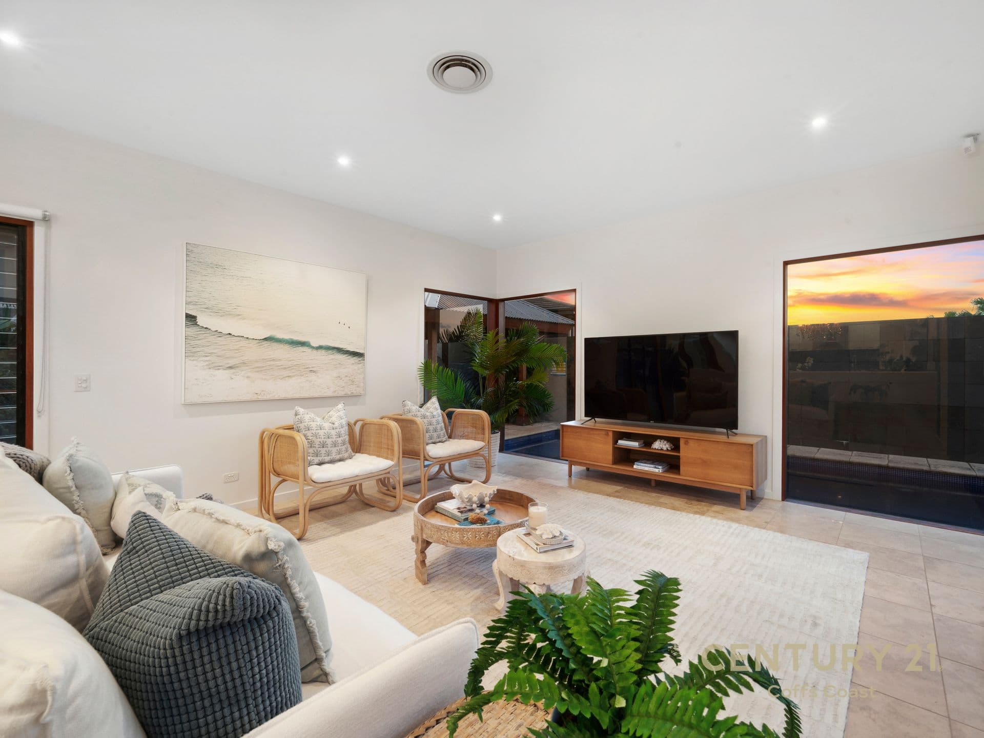 12 San Simeon Circuit, Sapphire Beach, NSW, 2450, Sapphire Beach - Thumbnail 6