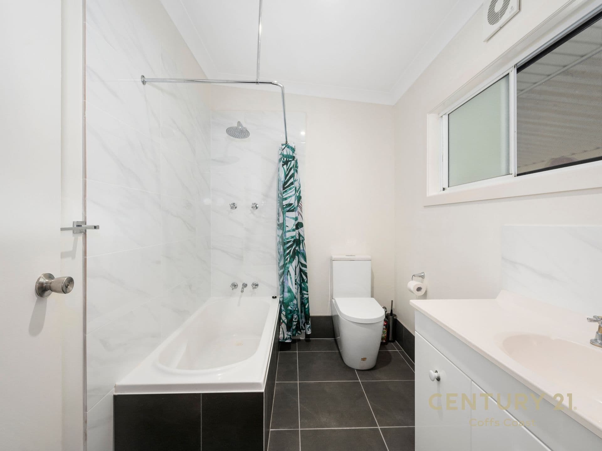 5-5a Diamond Head Drive, Sandy Beach, NSW, 2456, Sandy Beach - Thumbnail 8