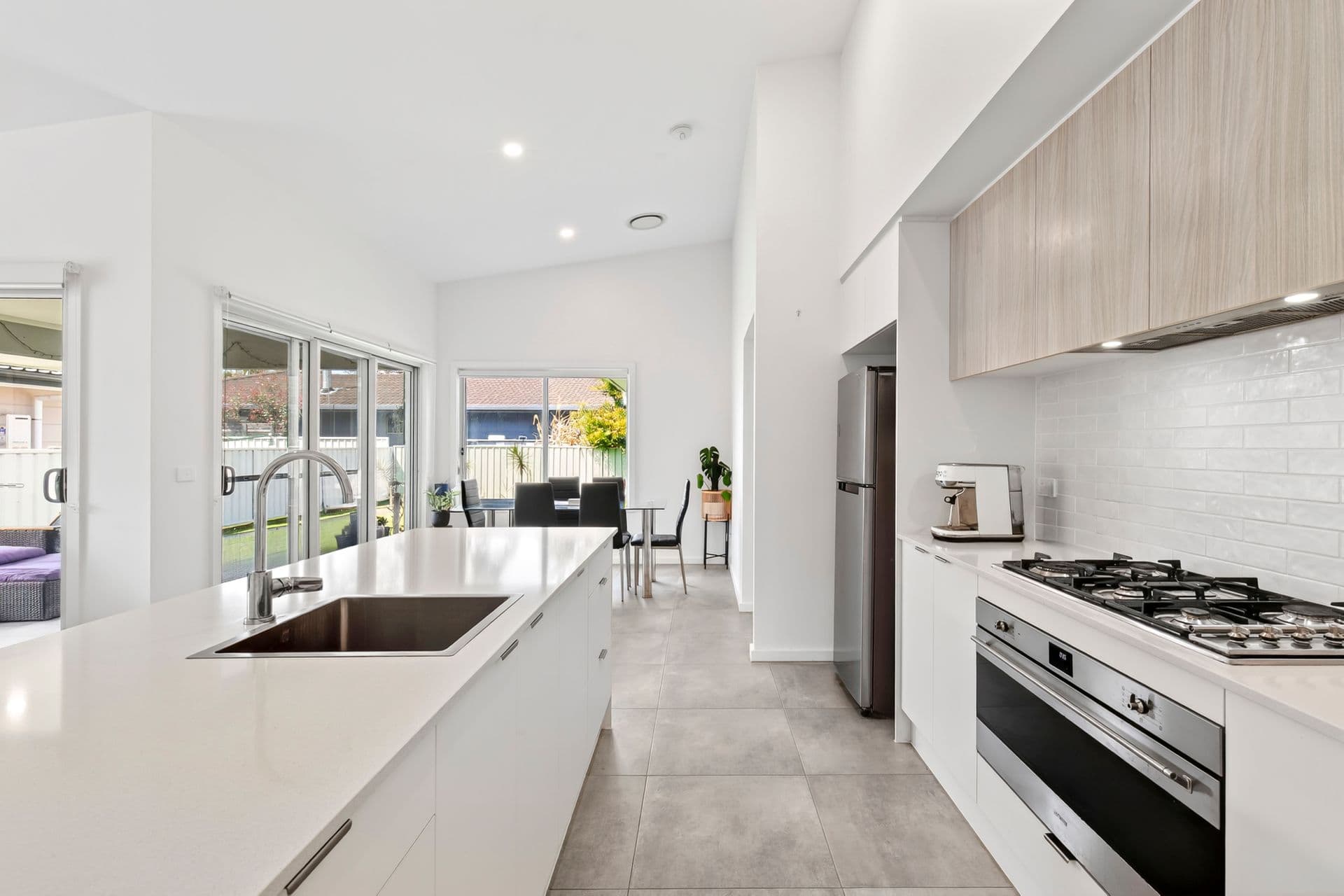 9 Beacon Crescent, Emerald Beach, NSW, 2456, Emerald Beach - Thumbnail 2