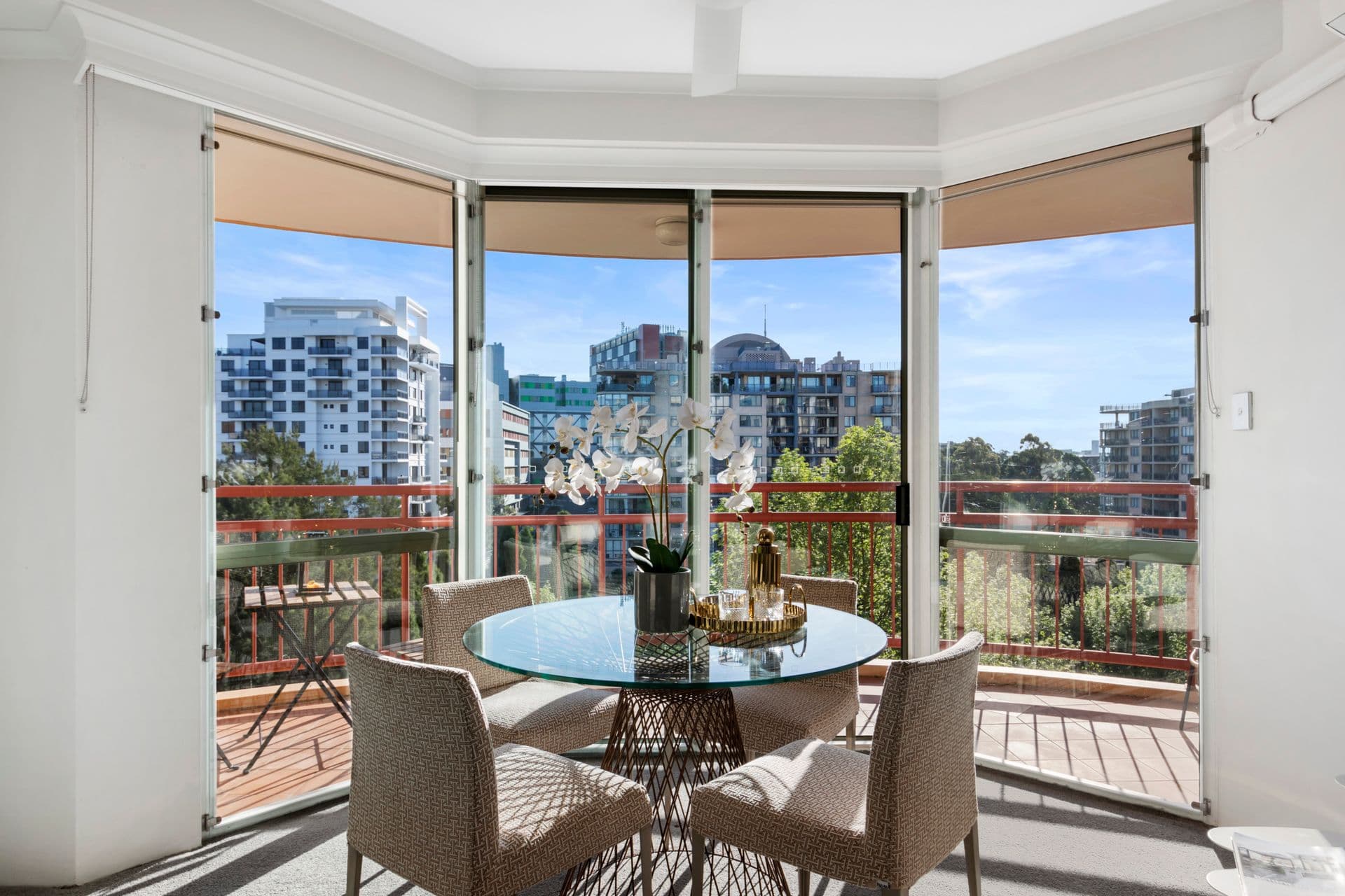 56/15 Herbert Street, Naremburn - Thumbnail 2