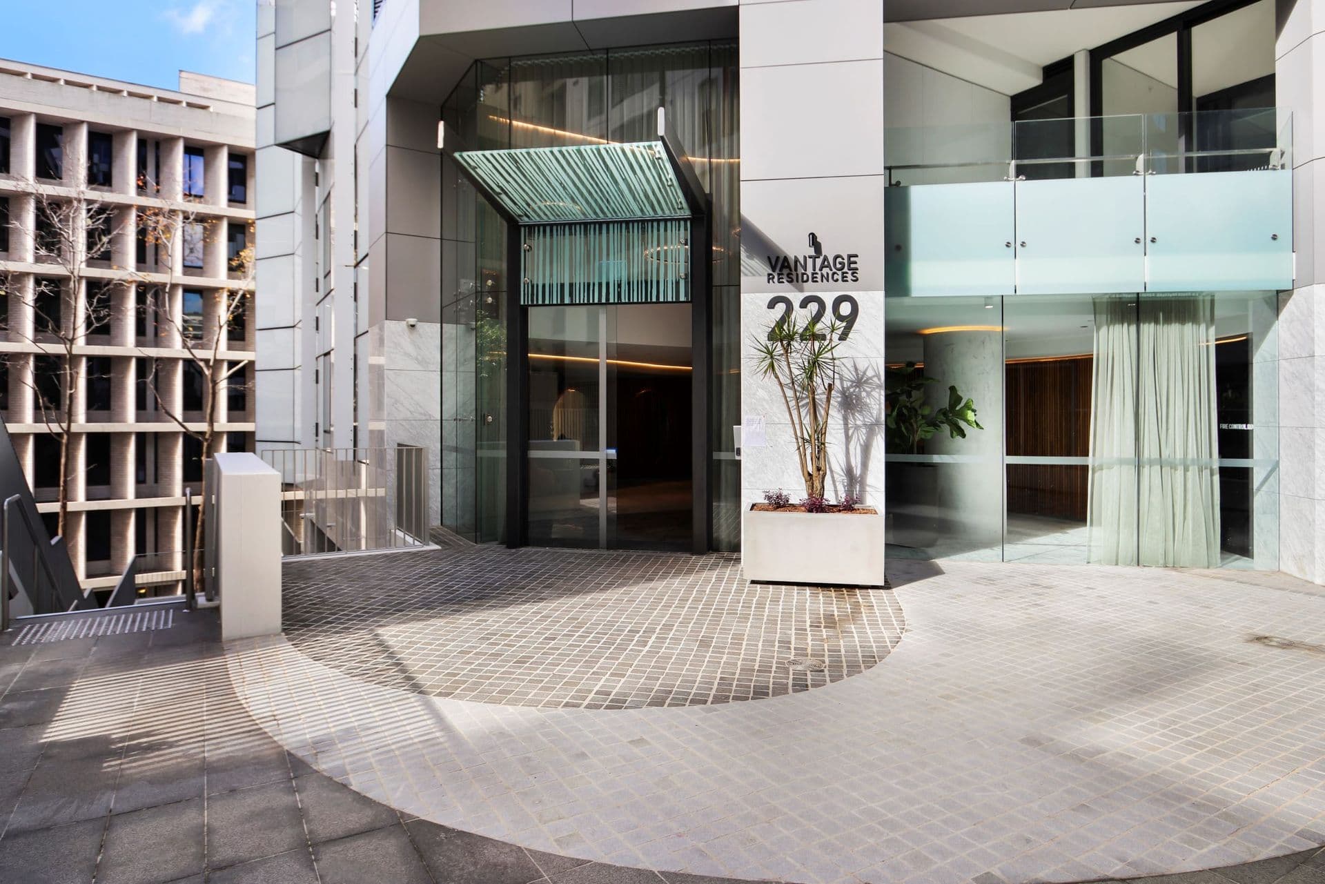 8/8 Wallace Street, North Sydney - Thumbnail 6