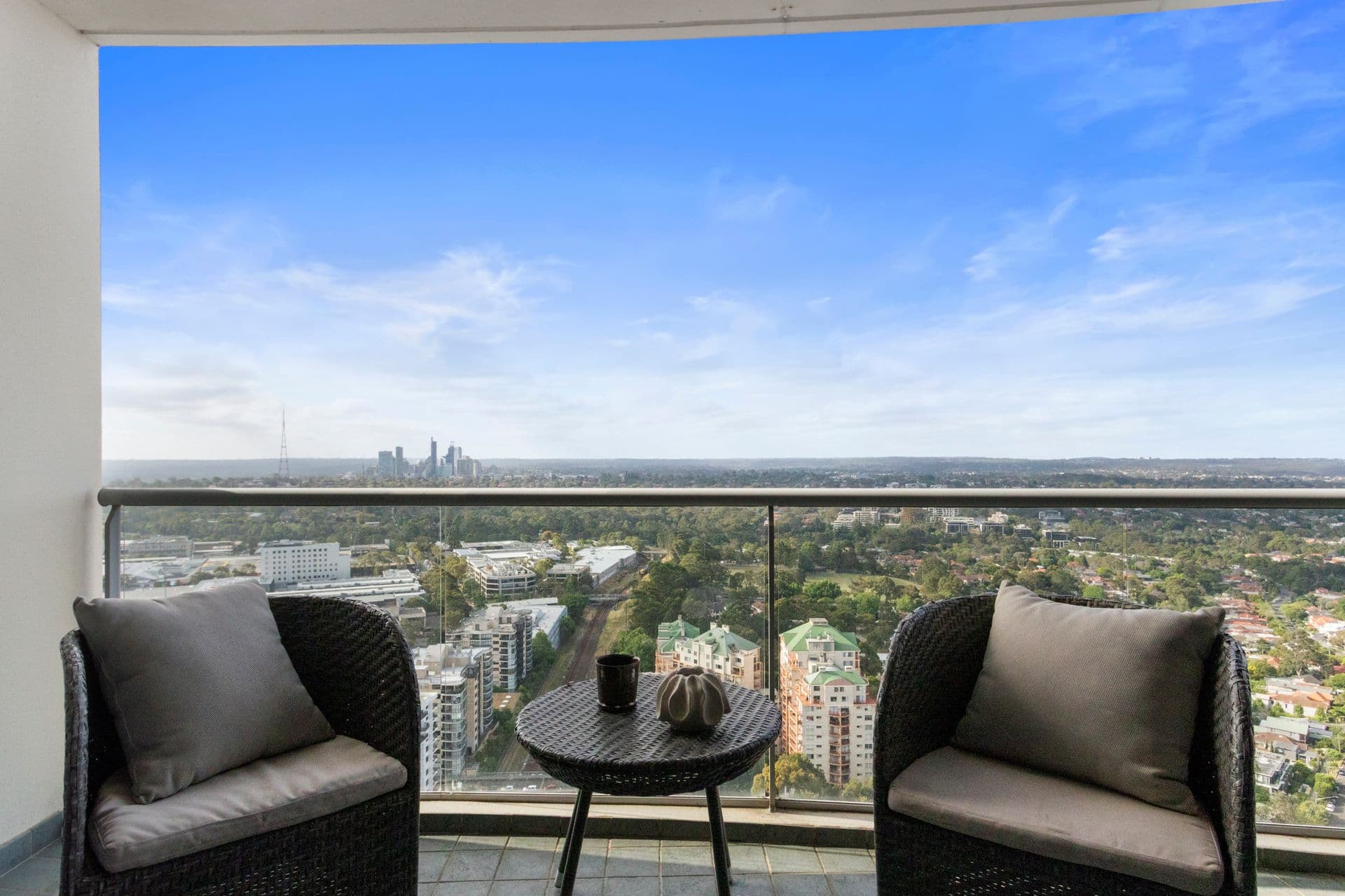 3305/1 Sergeants Lane, St Leonards, NSW, 2065, St Leonards - Thumbnail 2