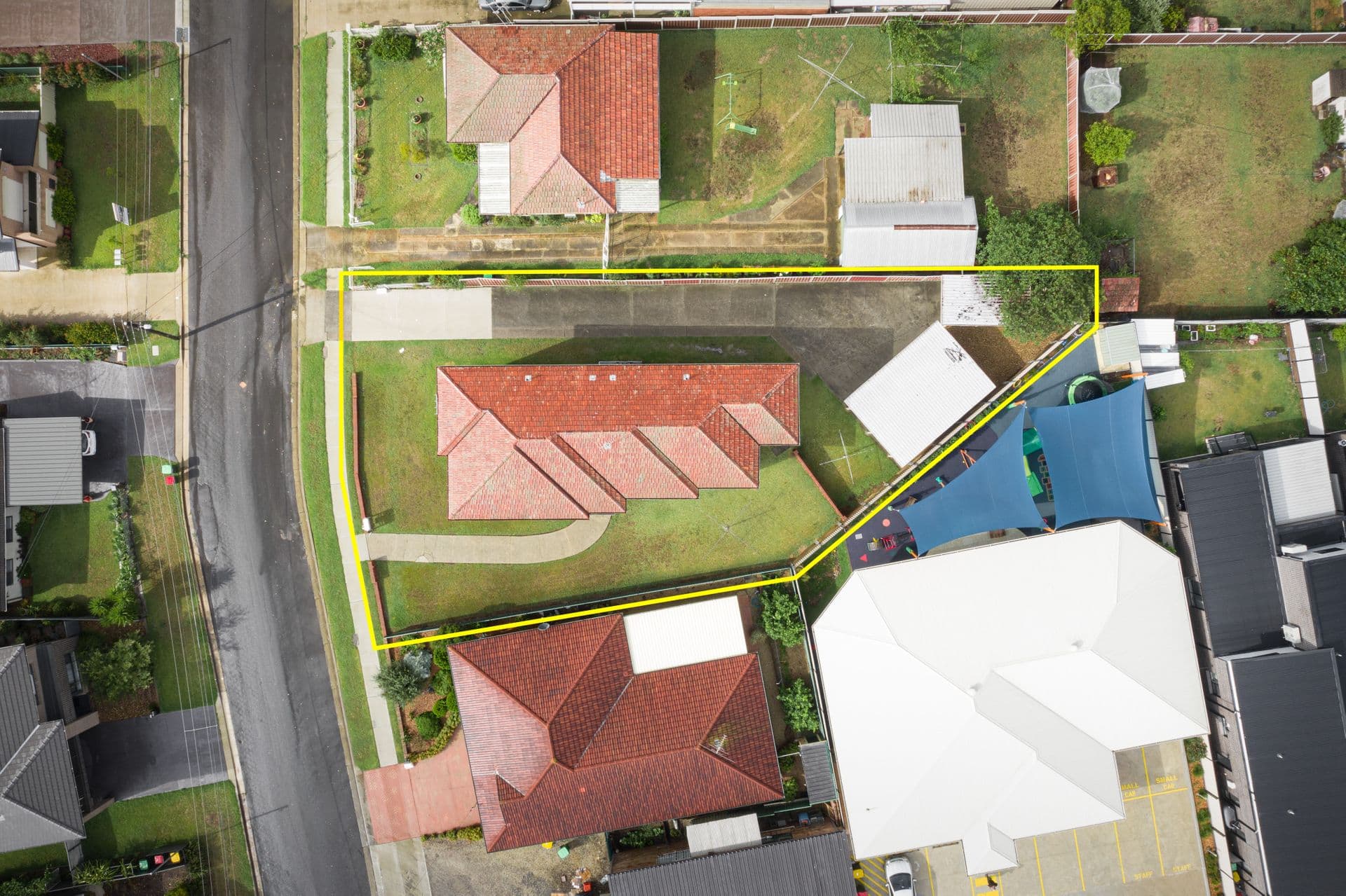 46 Rowe Ave, Lurnea, NSW, 2170, Lurnea - Thumbnail 2