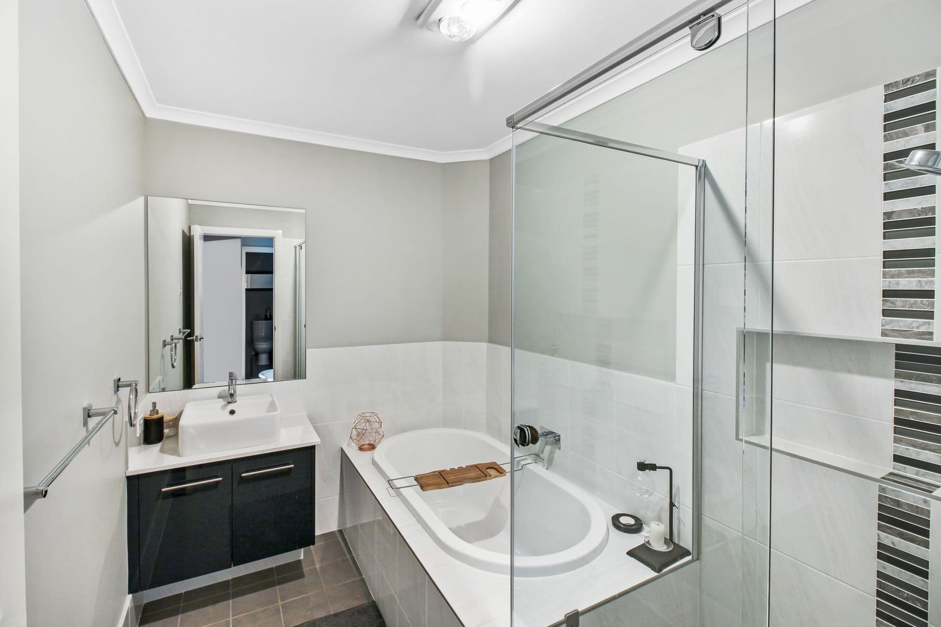 27 Correa Circuit, Gregory Hills, NSW, 2557, Gregory Hills - Thumbnail 5