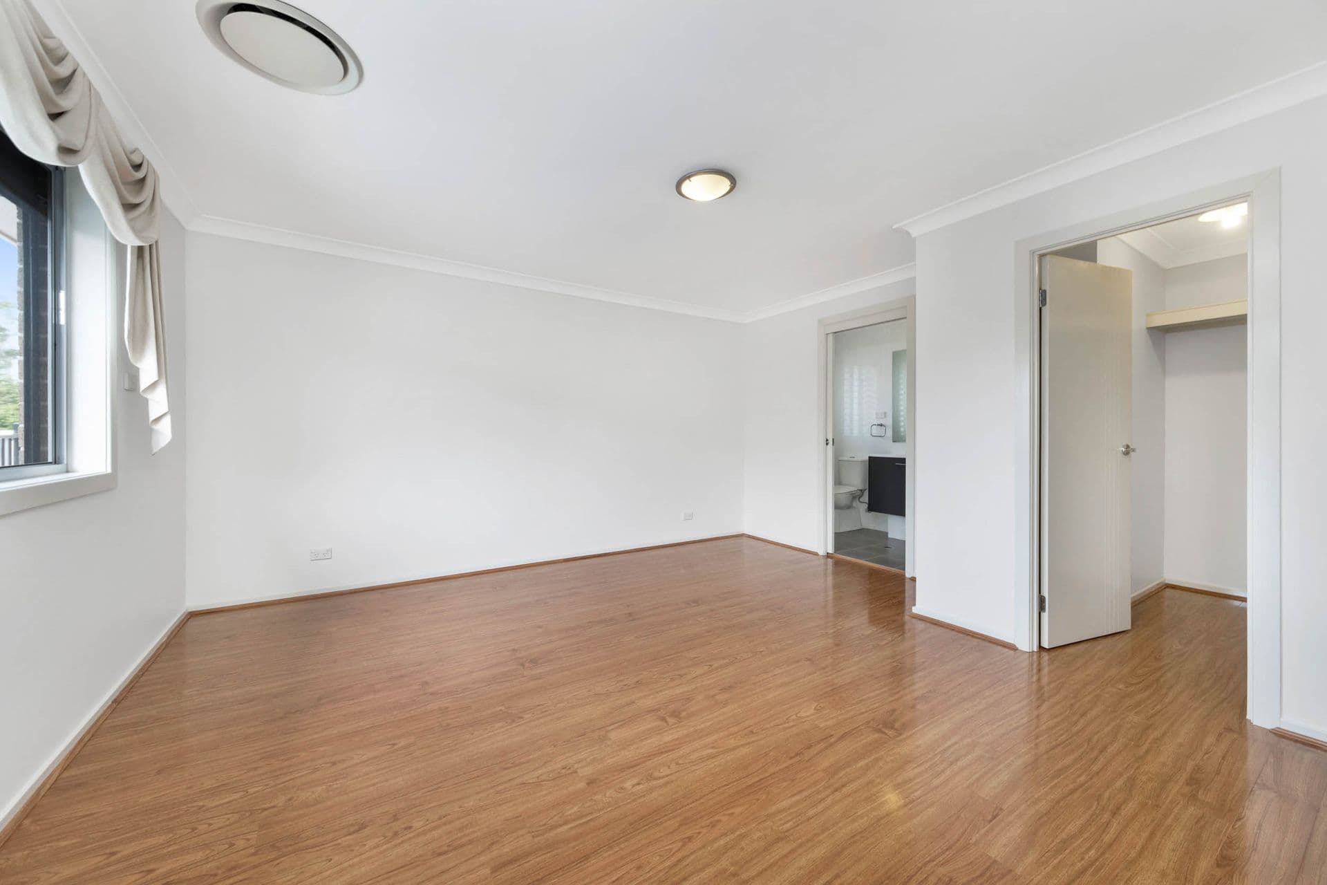 23 Beechey Circuit, Oran Park, NSW, 2570, Oran Park - Thumbnail 7