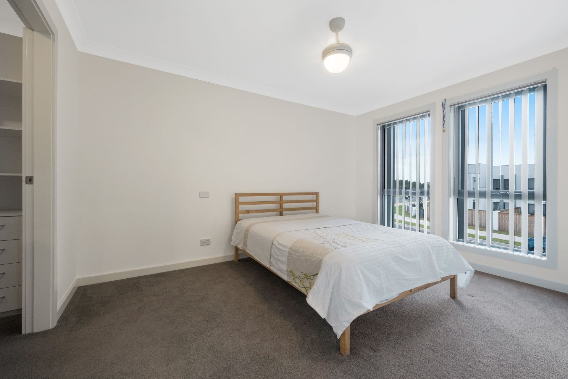 4/2 Rosemount Drive, Catherine Field, NSW, 2557, Catherine Field - Thumbnail 5