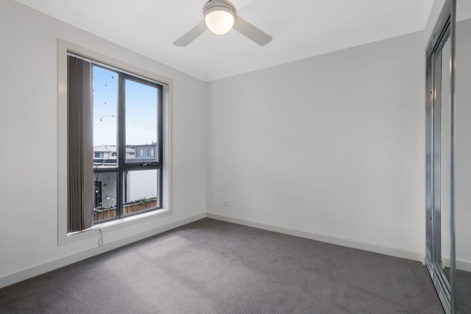 4/2 Rosemount Drive, Catherine Field, NSW, 2557, Catherine Field - Thumbnail 6