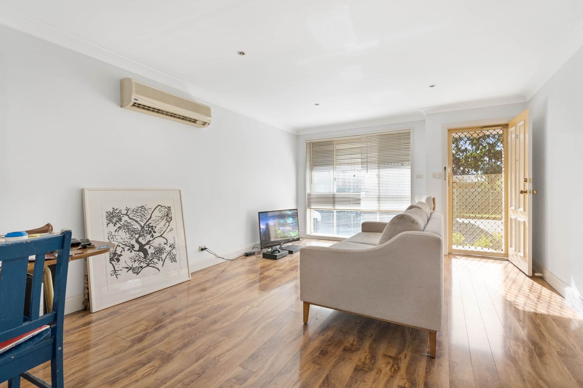 3/11 Park Street, Ingleburn, NSW, 2565, Ingleburn - Thumbnail 2