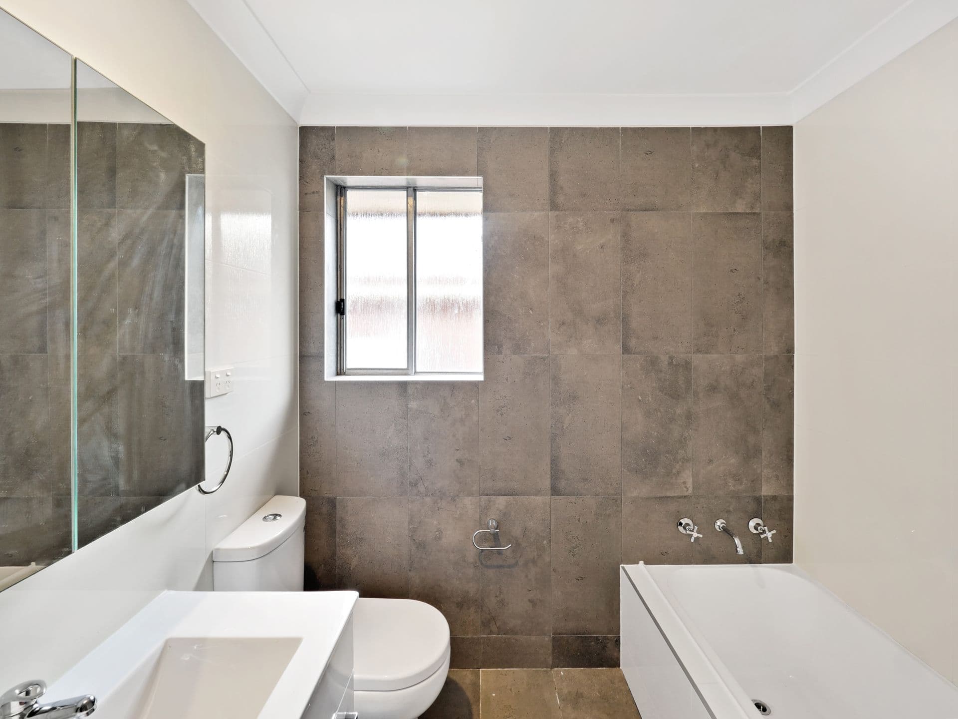 9 Cunningham Place, Camden South, NSW, 2570, Camden South - Thumbnail 5