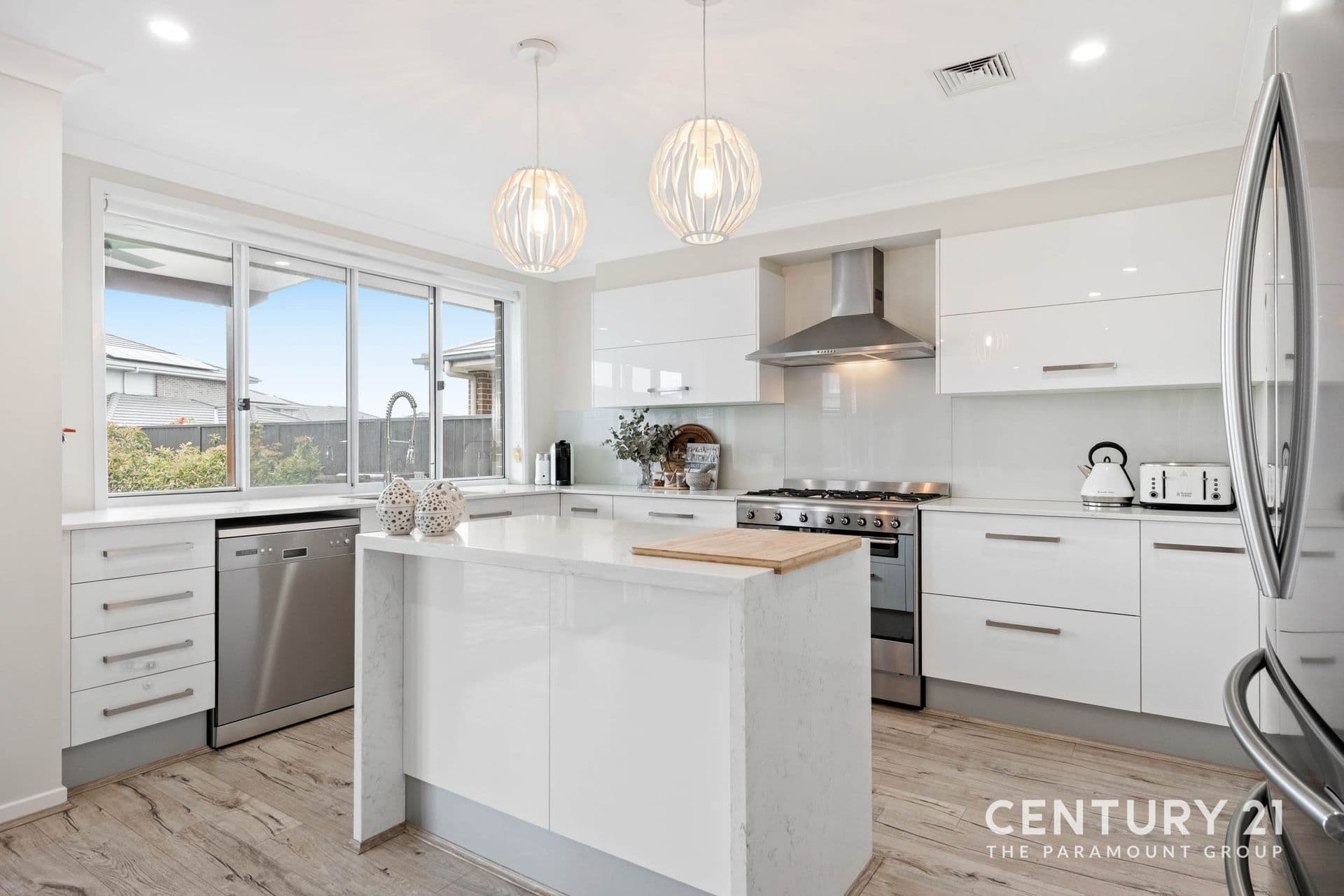 23 Bourne Ridge, Oran Park, NSW, 2570, Oran Park - Thumbnail 4