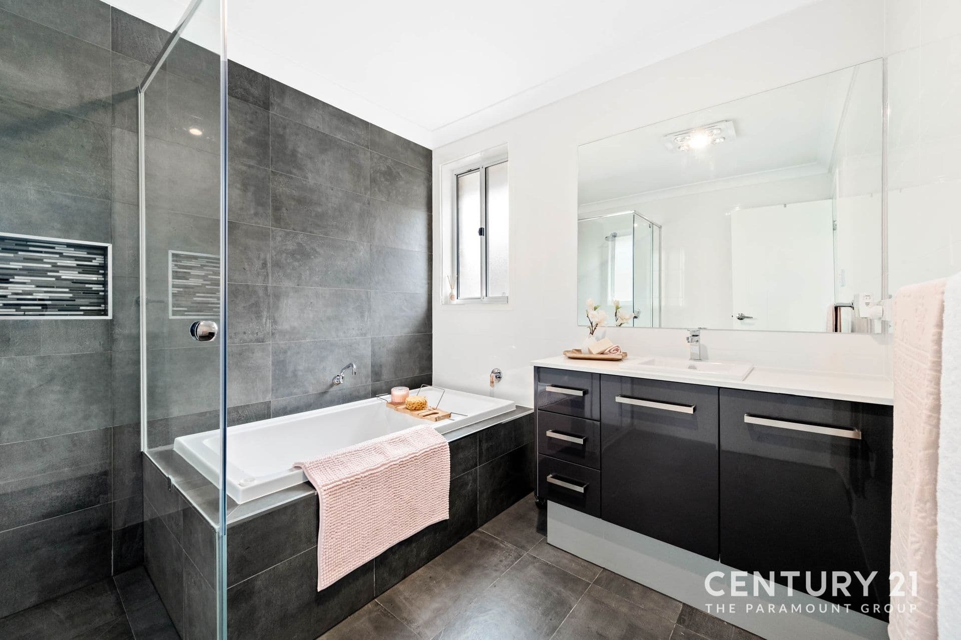 23 Bourne Ridge, Oran Park, NSW, 2570, Oran Park - Thumbnail 8