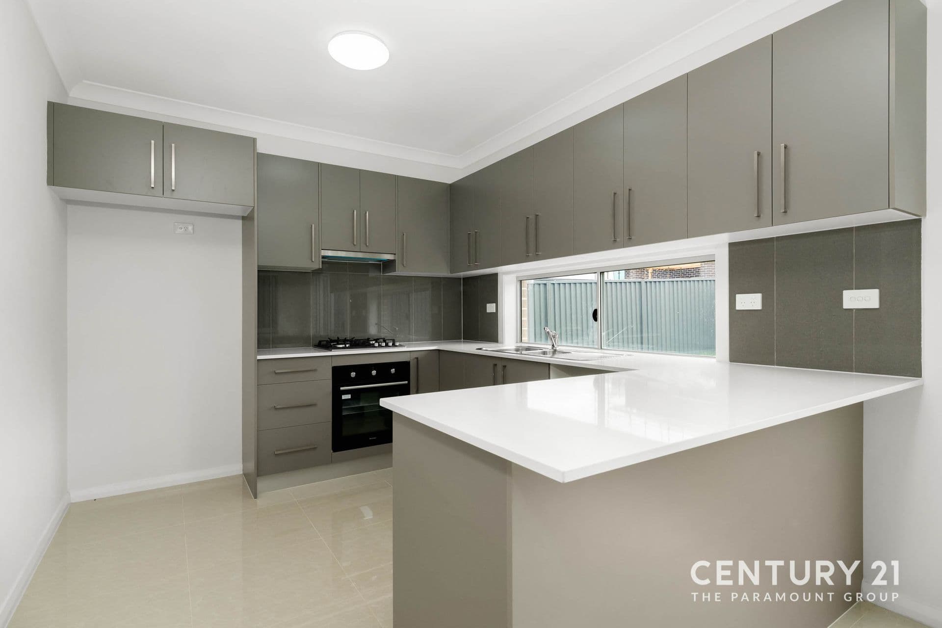37 Bluebell Crescent, Spring Farm, NSW, 2570, Spring Farm - Thumbnail 5