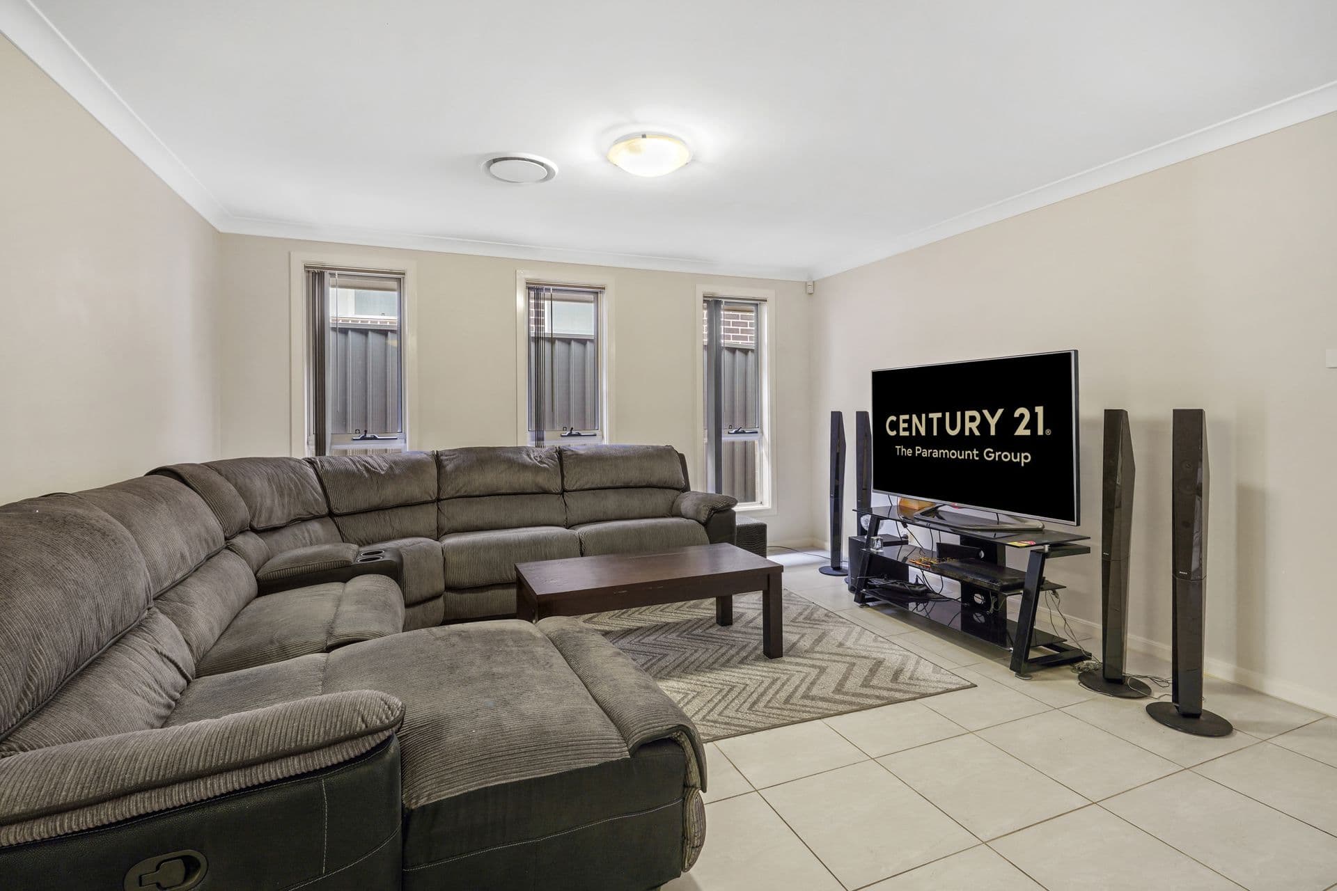 13 Junee Street, Gregory Hills, NSW, 2557, Gregory Hills - Thumbnail 6