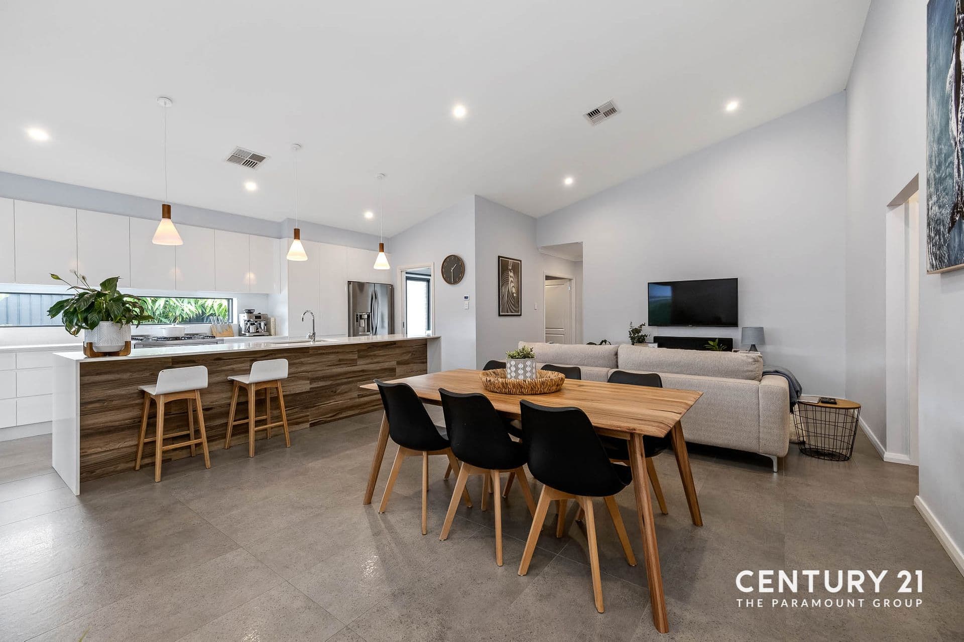 28 Nicholson Parade, Spring Farm, NSW, 2570, Spring Farm - Thumbnail 3