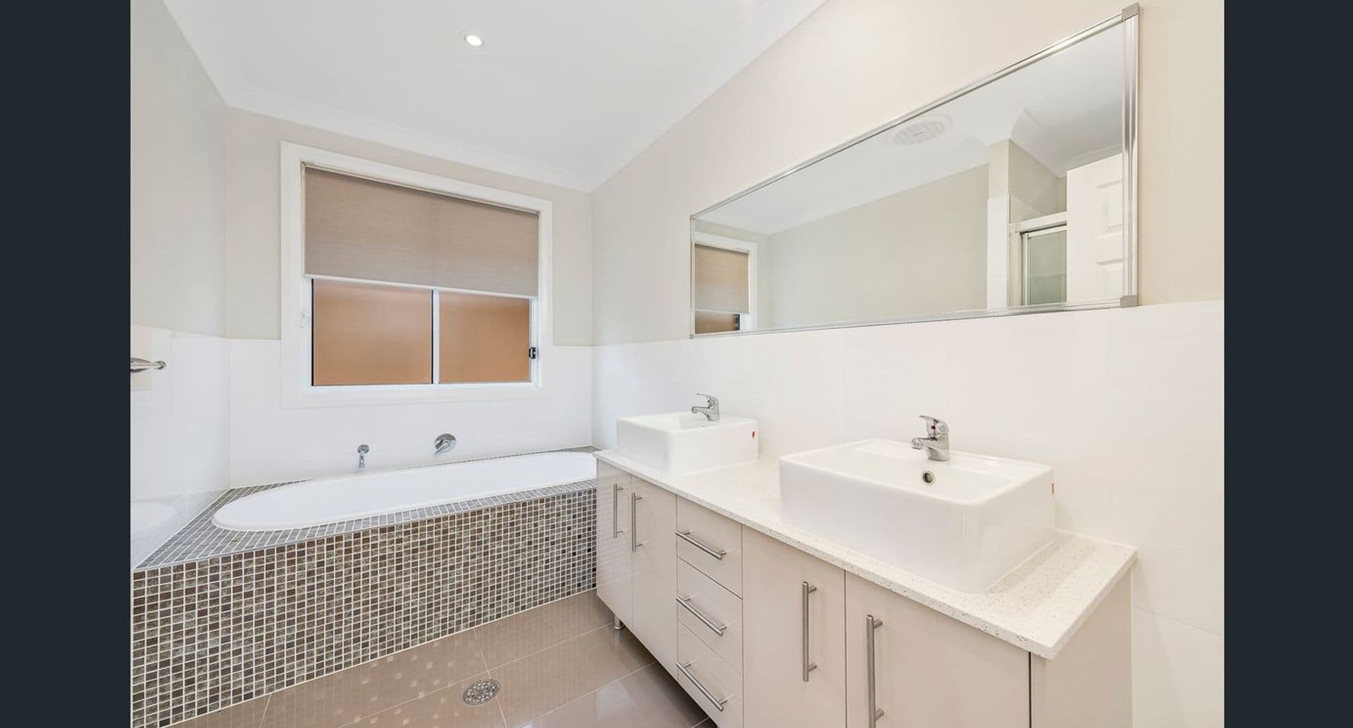 14 Halifax Way, Gledswood Hills, NSW, 2557, Gledswood Hills - Thumbnail 5