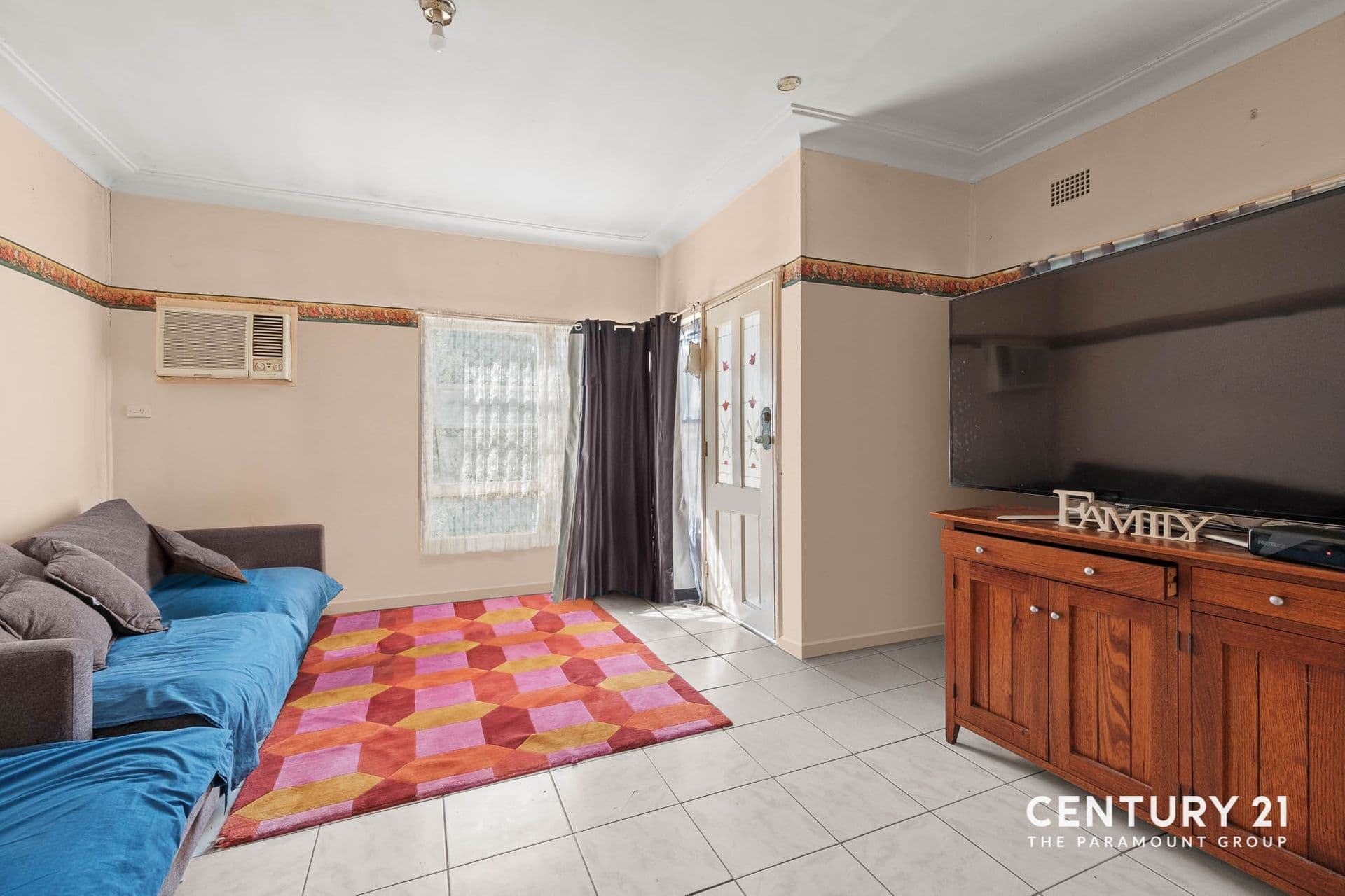 53 Grandview Drv, Campbelltown, NSW, 2560, Campbelltown - Thumbnail 3