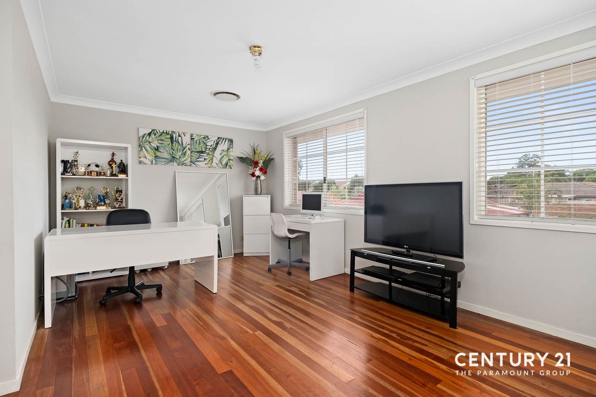 8 Kedron Place, St Johns Park, NSW, 2176, St Johns Park - Thumbnail 4