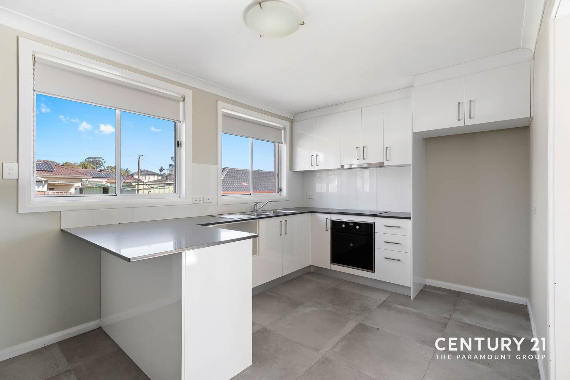 3 Grahame Avenue, Glenfield, NSW, 2167, Glenfield - Thumbnail 7