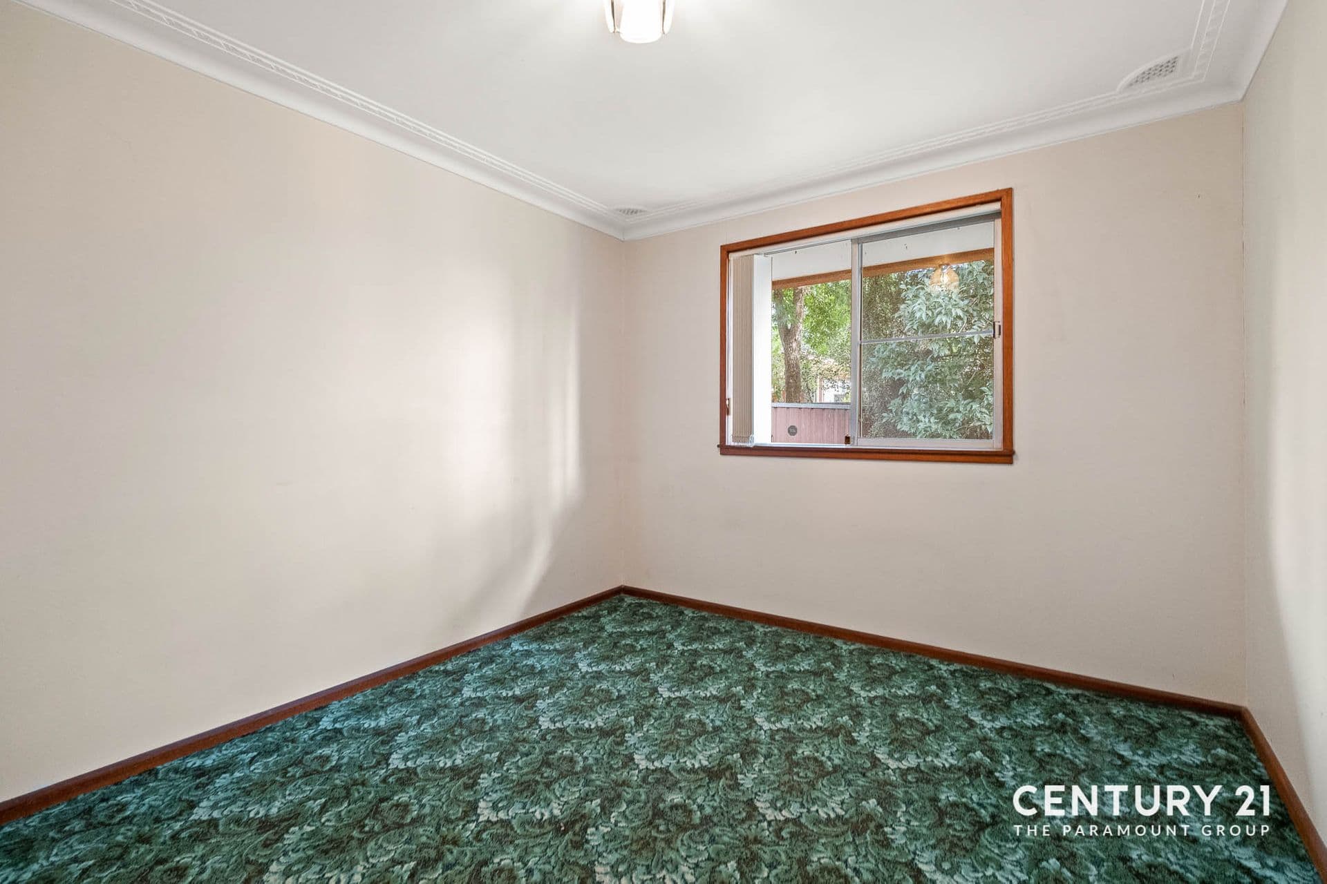 69 St Johns Road, Bradbury, NSW, 2560, Bradbury - Thumbnail 5