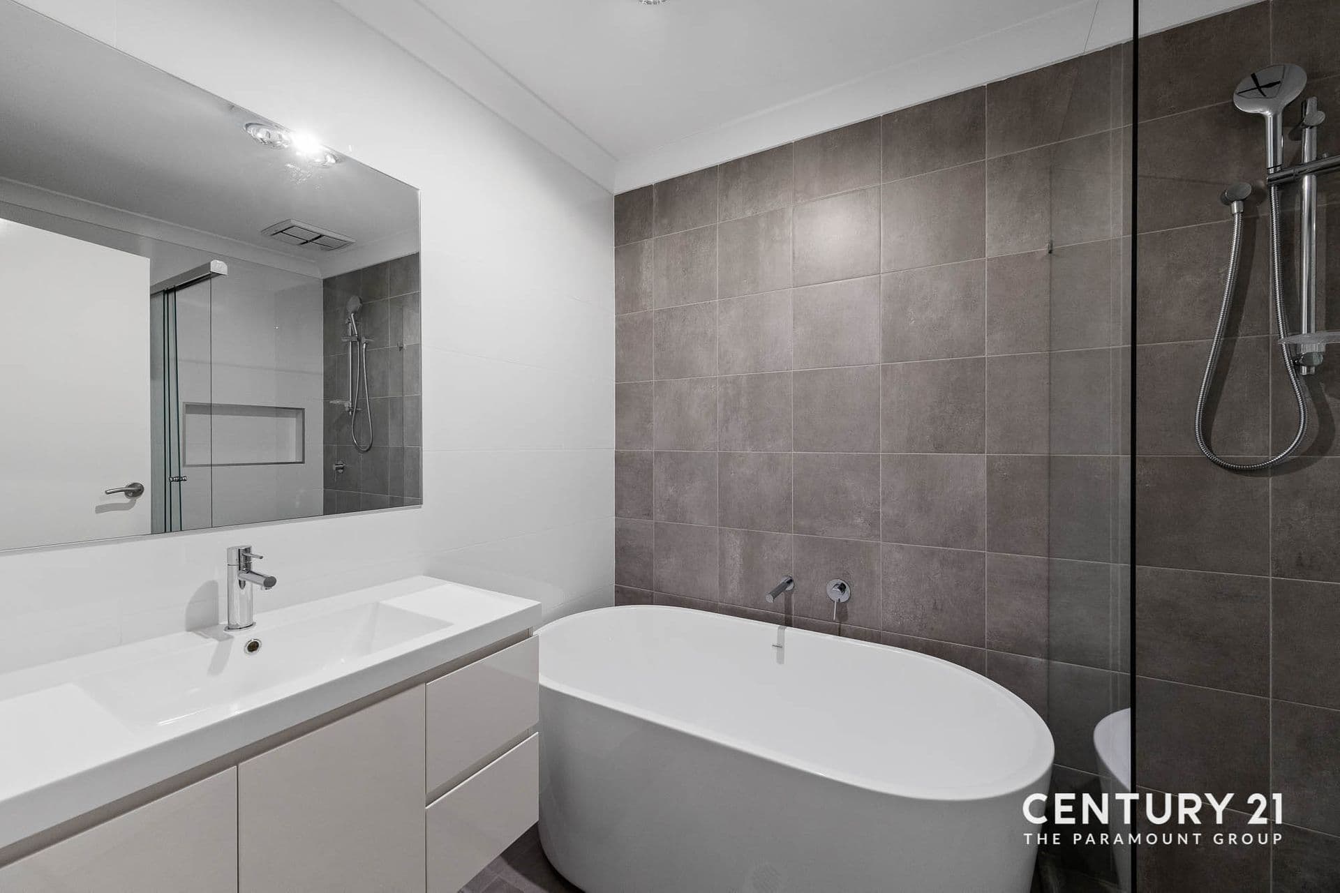 22b Skaife Street, Oran Park, NSW, 2570, Oran Park - Thumbnail 5