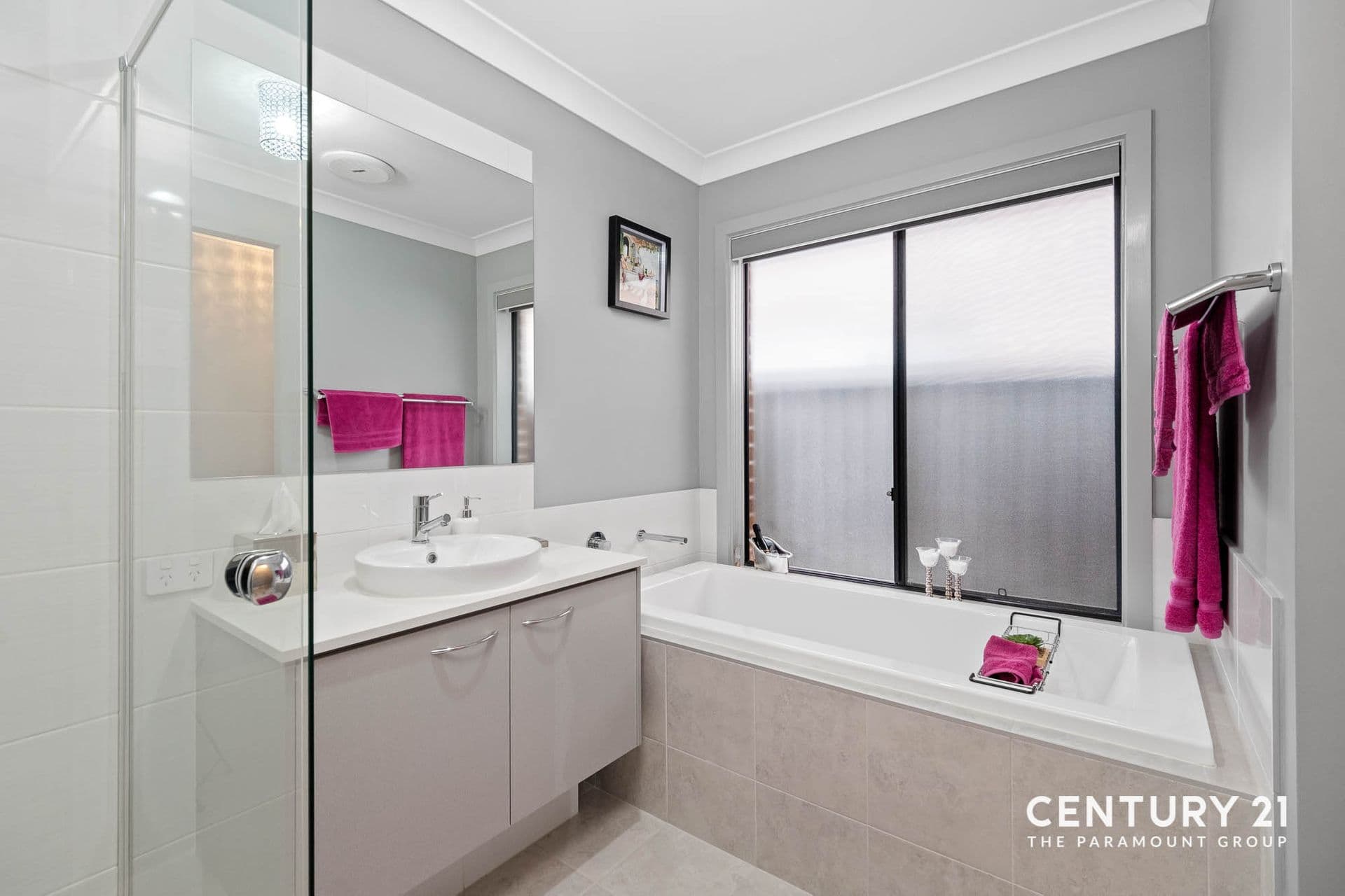 12 Leeuwin Road, Gregory Hills, NSW, 2557, Gregory Hills - Thumbnail 7