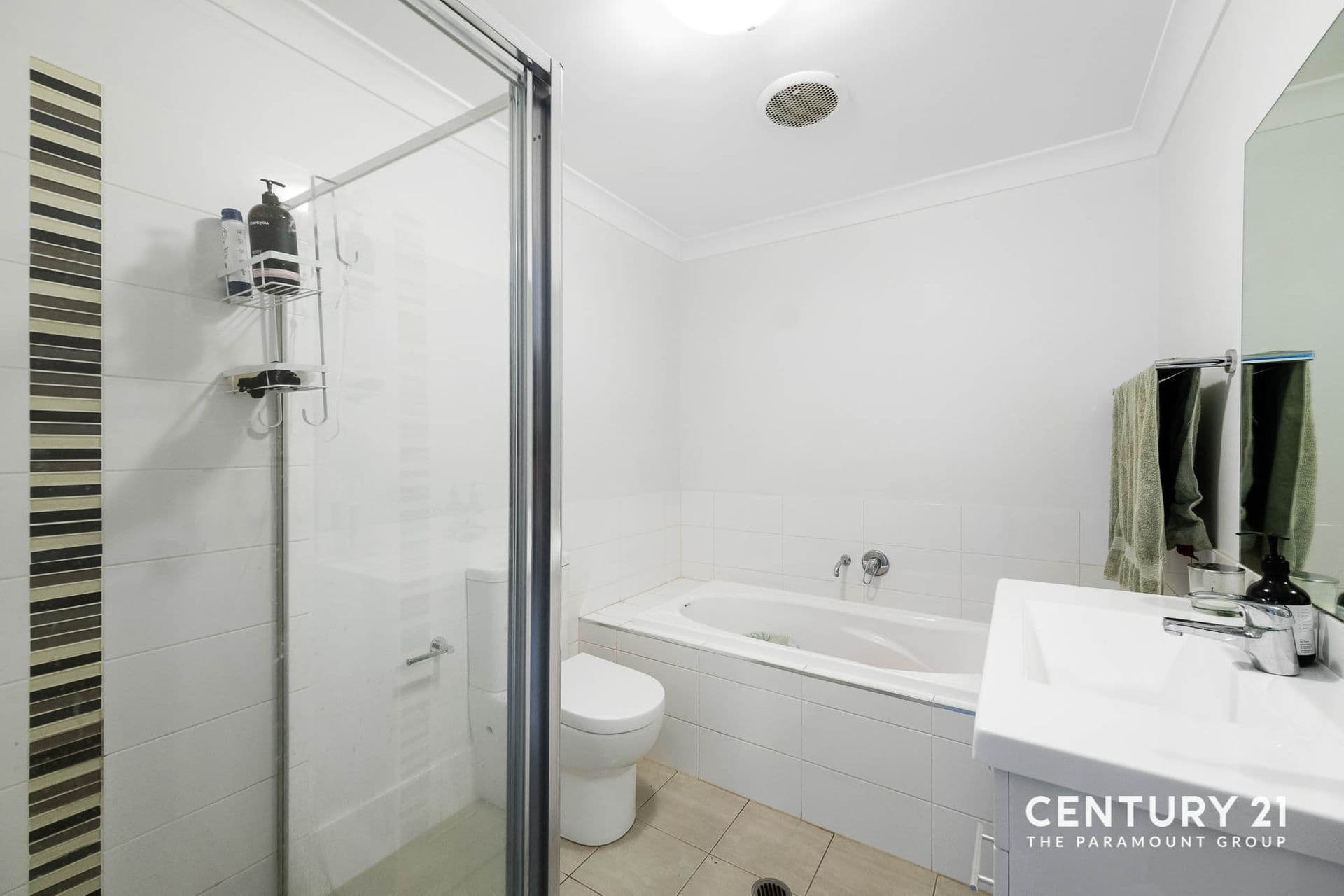 8 Bandara Circuit, Spring Farm, NSW, 2570, Spring Farm - Thumbnail 7