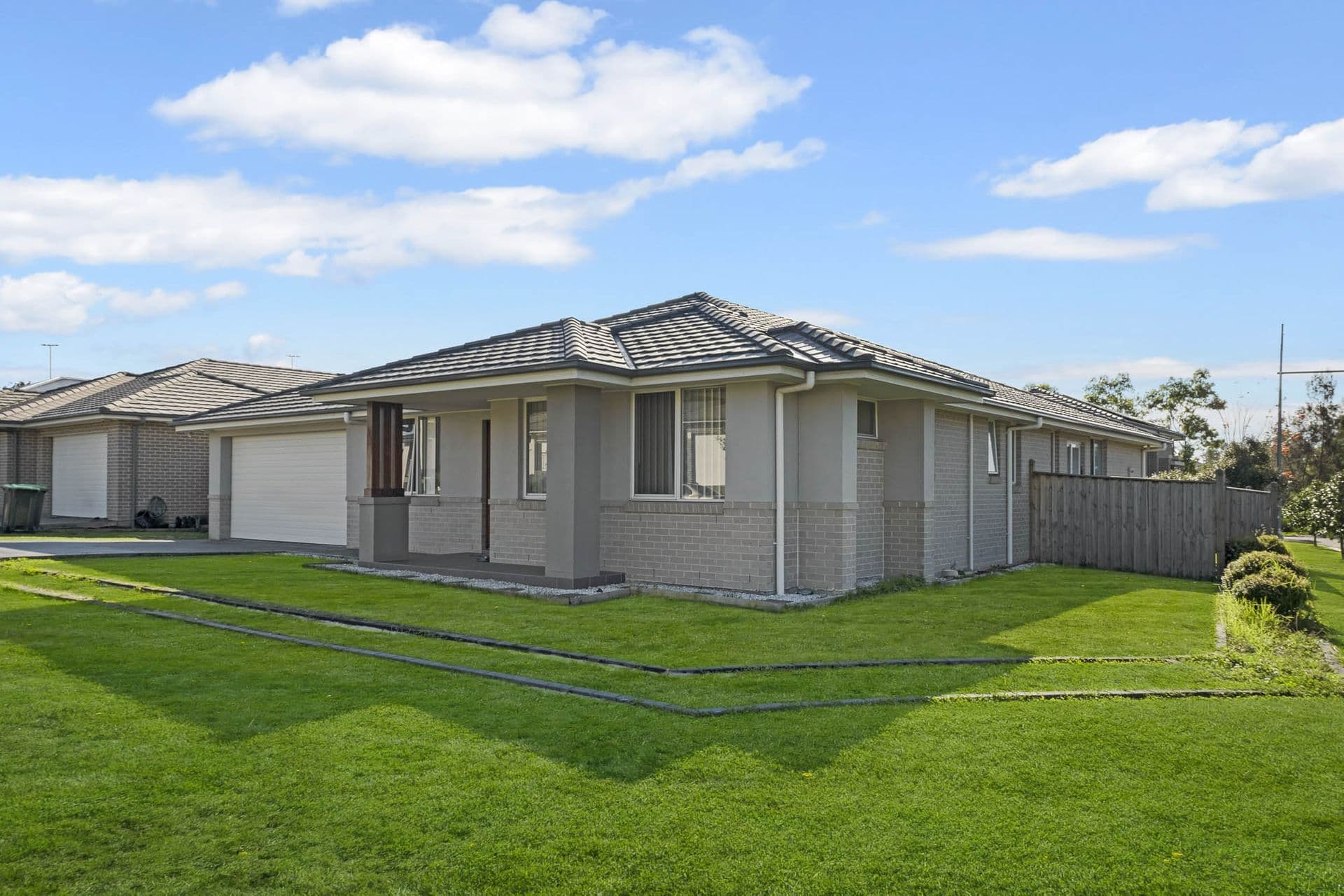 33 Tess Circuit, Oran Park, NSW, 2570, Oran Park - Thumbnail 2