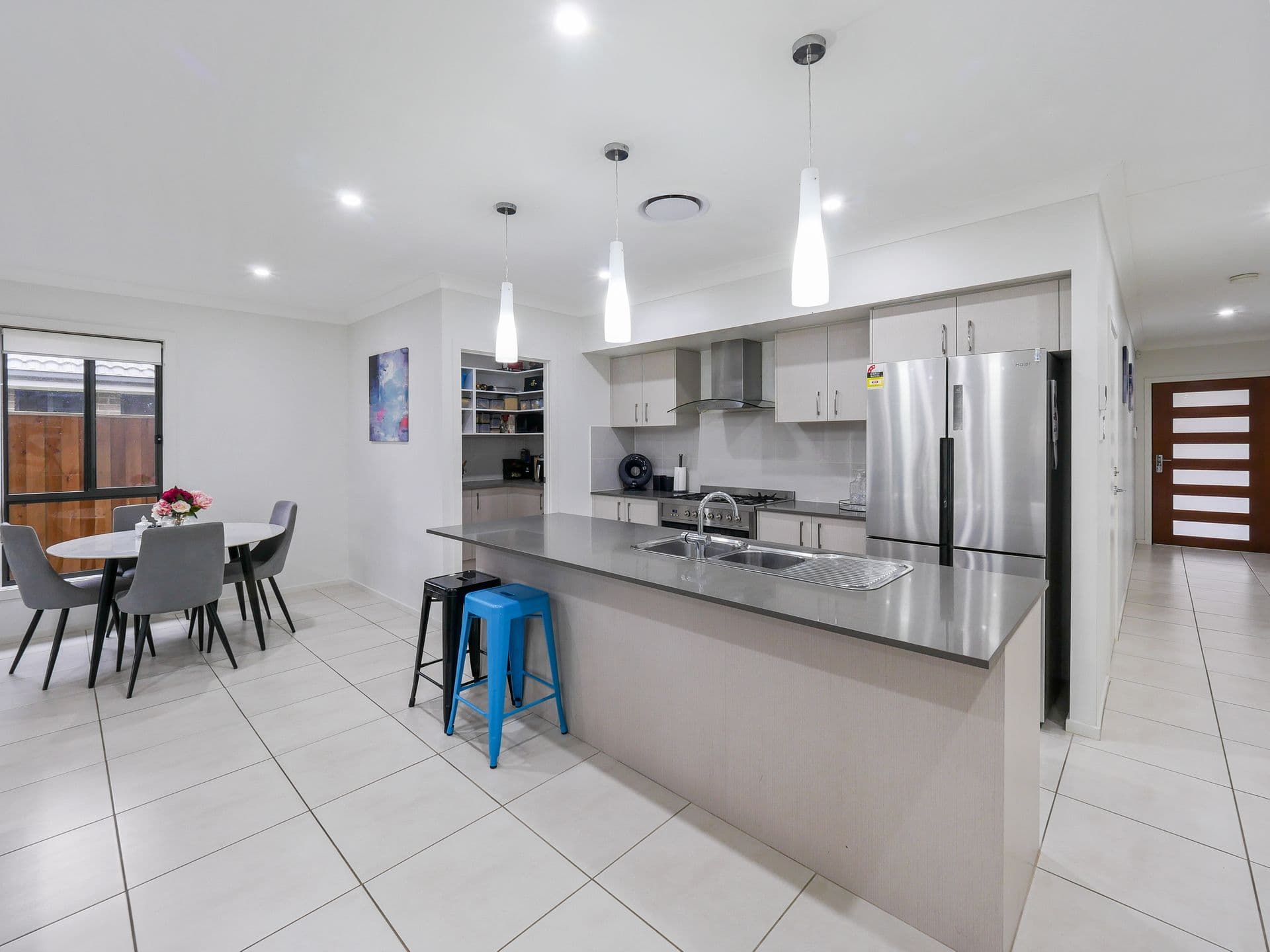 19 Dowie Drive, Claymore, NSW, 2559, Claymore - Thumbnail 4