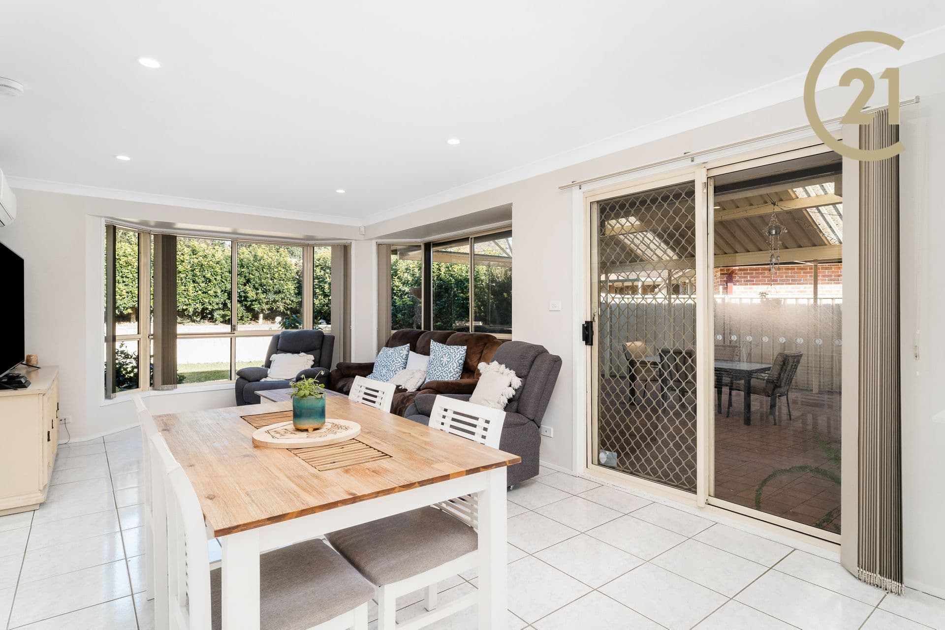 8 Withnell Crescent, St Helens Park, NSW, 2560, St Helens Park - Thumbnail 3