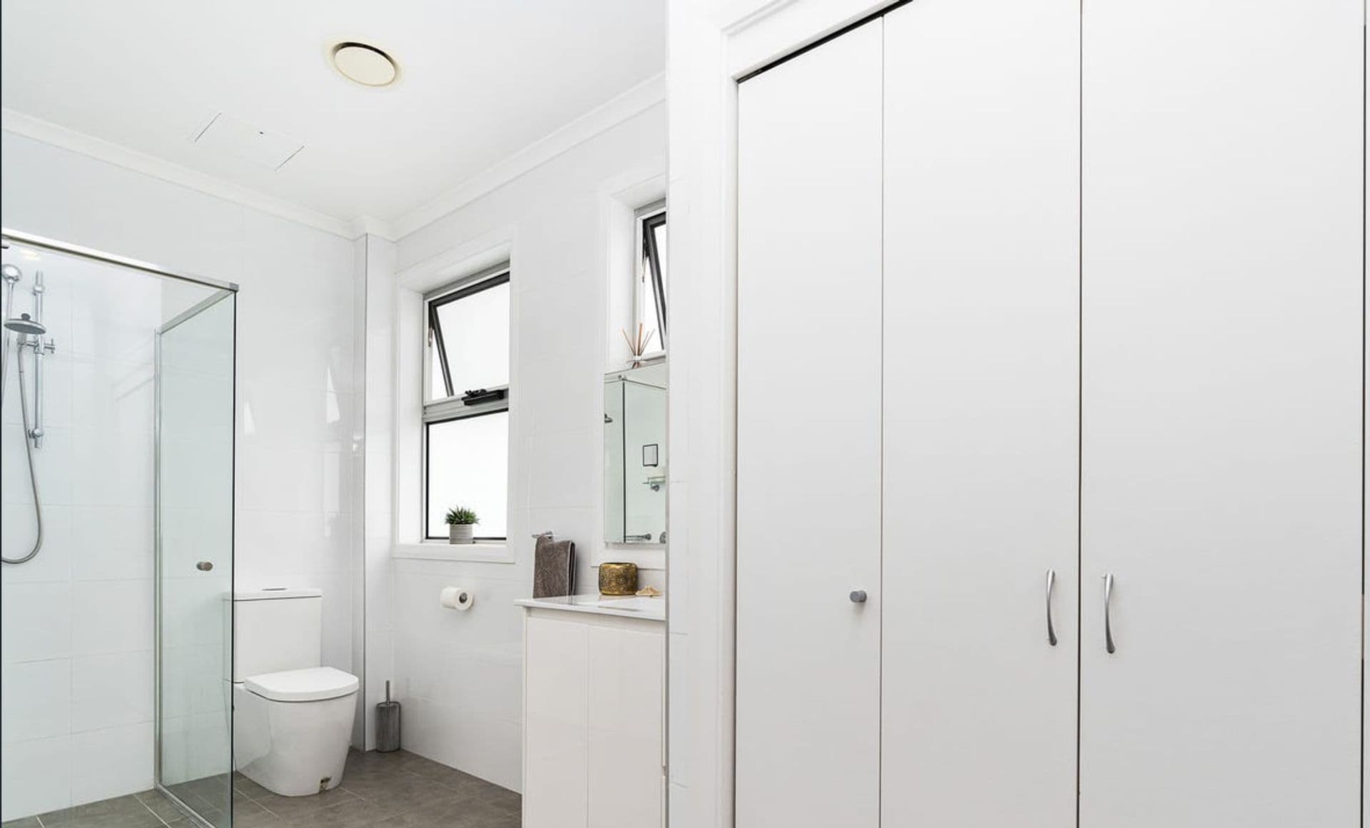 28/15-17 Parc Guell Drive, Campbelltown, NSW, 2560, Campbelltown - Thumbnail 6