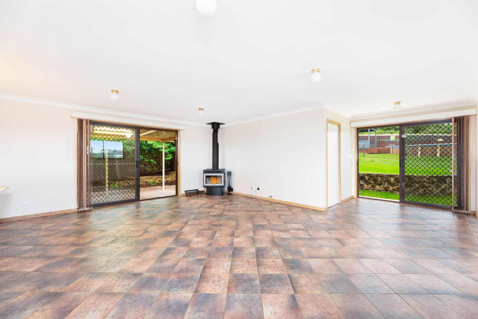 13 Peppercorn Avenue, Mount Hunter, NSW, 2570, Mount Hunter - Thumbnail 4