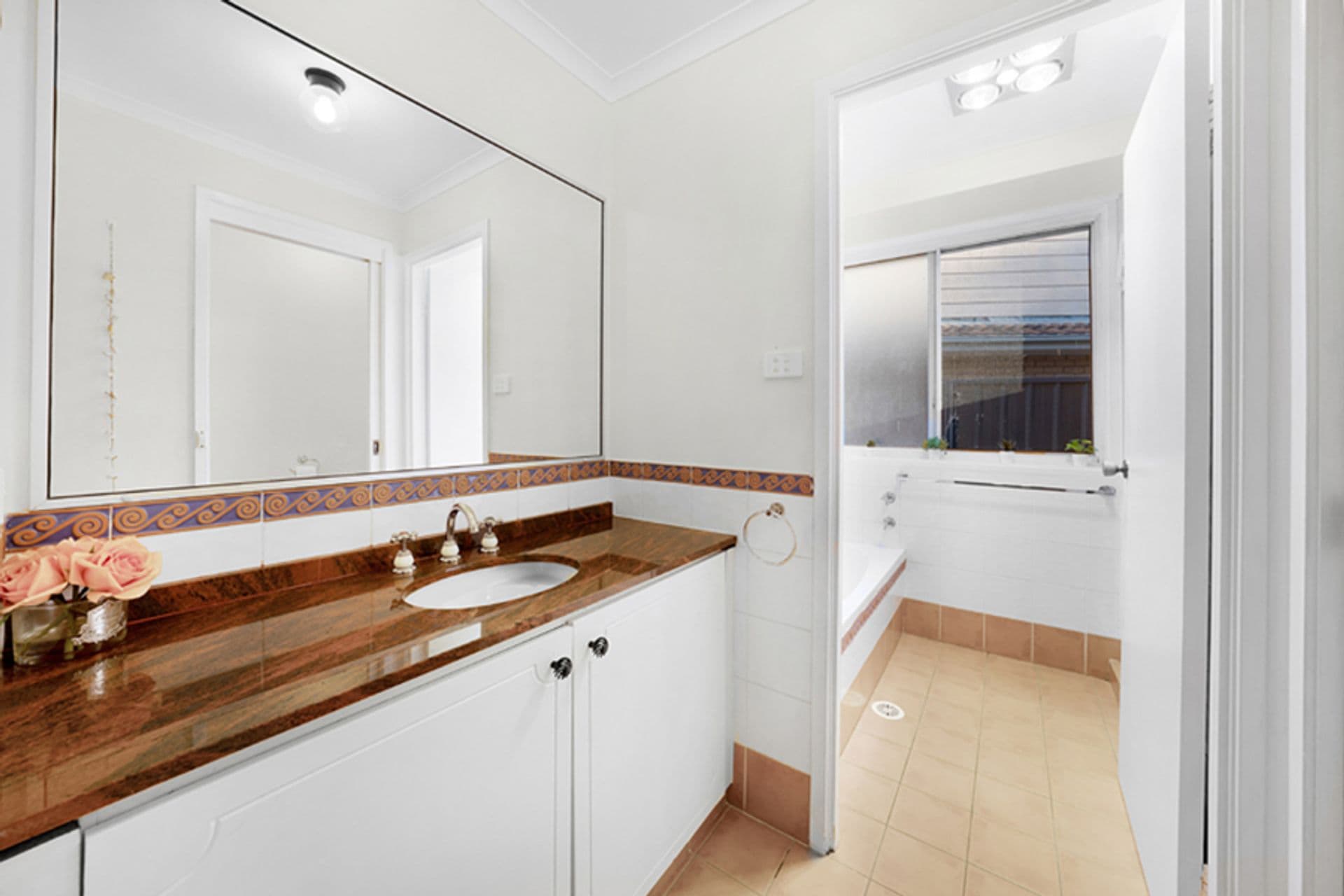 9 Kidd Place, Minto, NSW, 2566, Minto - Thumbnail 7
