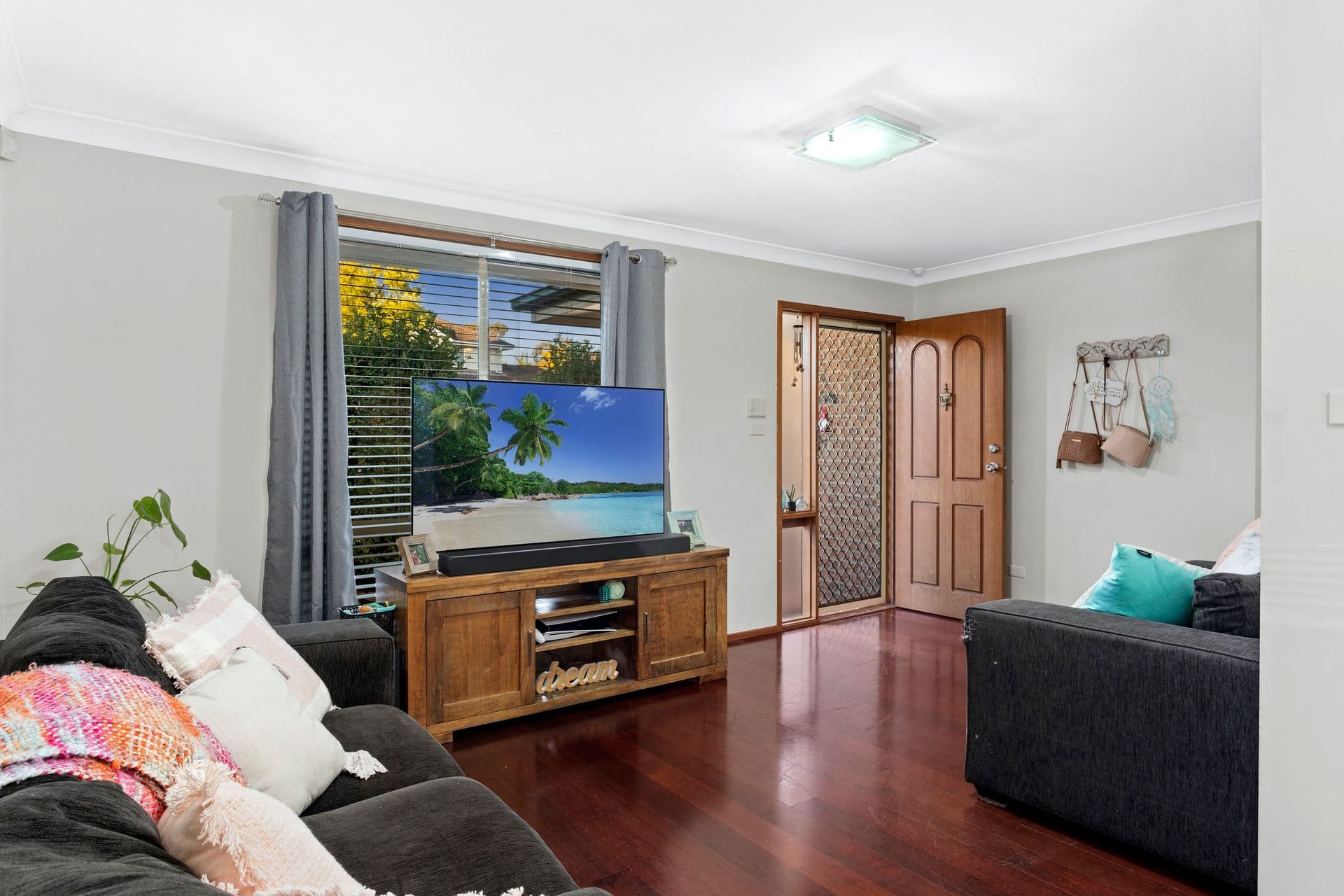 11 Glenfield Drive, Currans Hill, NSW, 2567, Currans Hill - Thumbnail 2