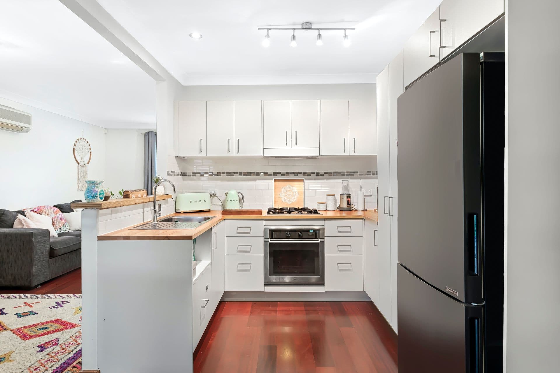 11 Glenfield Drive, Currans Hill, NSW, 2567, Currans Hill - Thumbnail 4