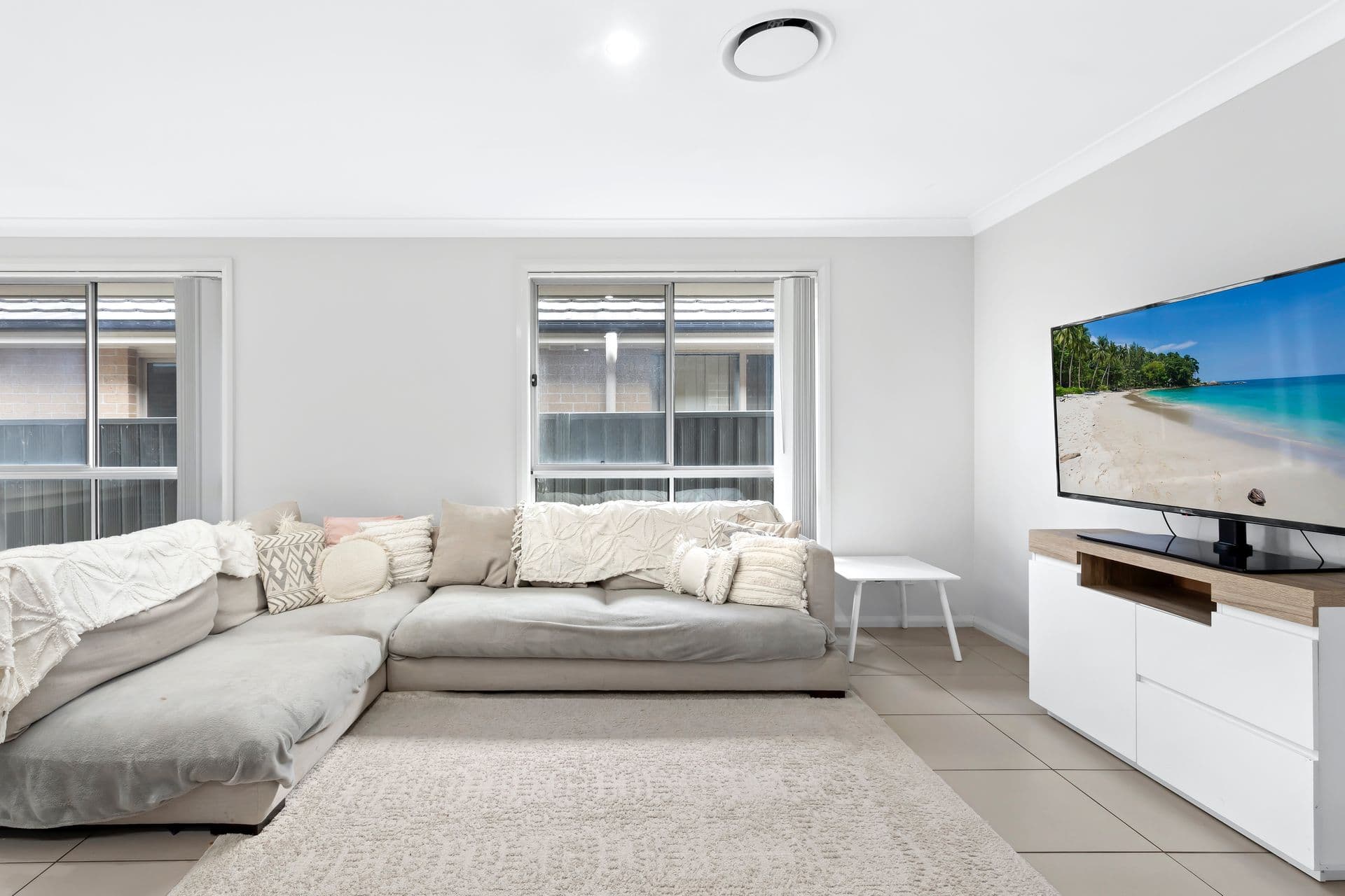 28 Garton Road, Spring Farm, NSW, 2570, Spring Farm - Thumbnail 5