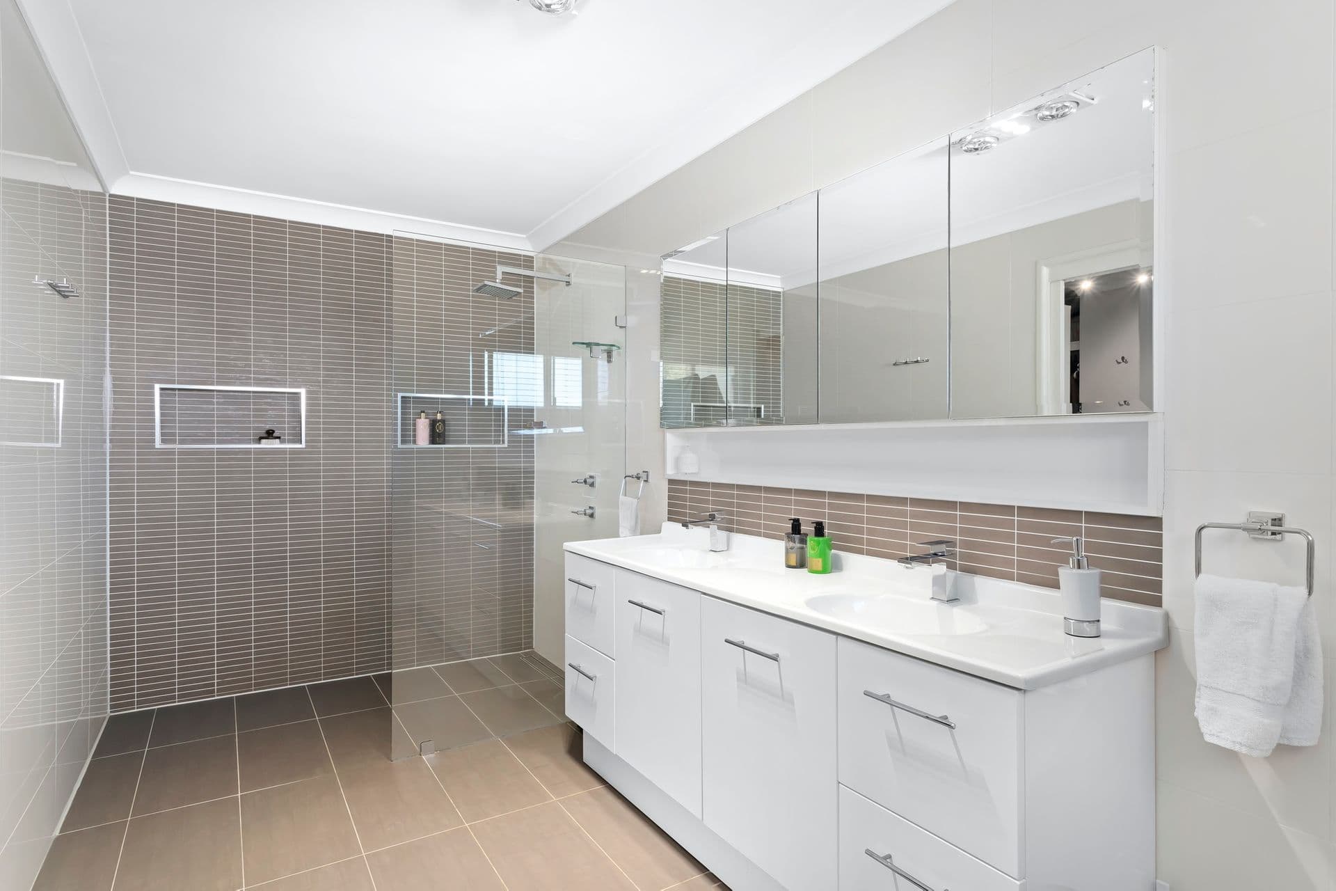17 Harrington Parkway, Harrington Park, NSW, 2567, Harrington Park - Thumbnail 8