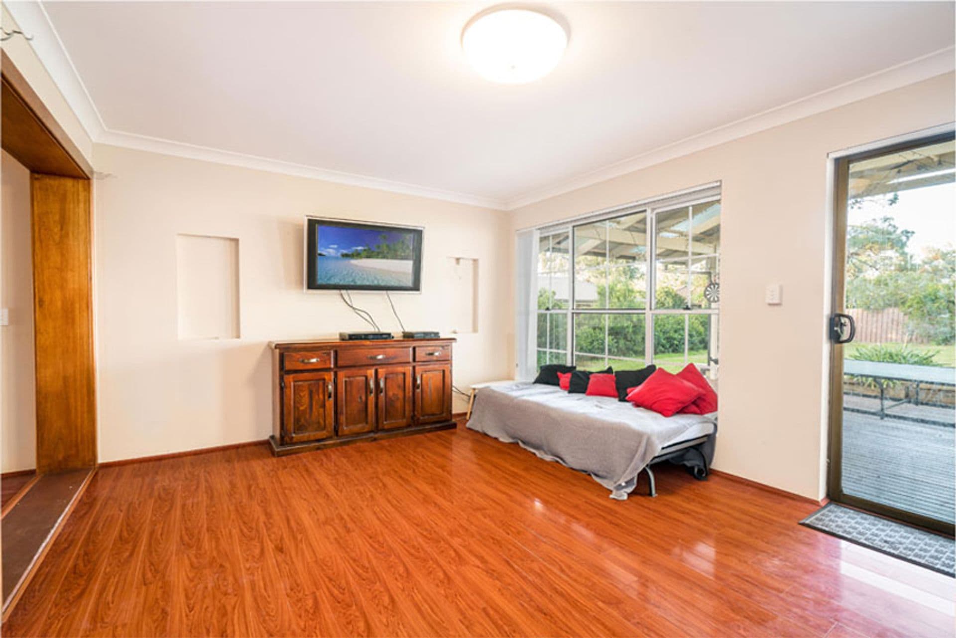 260 Old Hume Highway, Camden South, NSW, 2570, Camden South - Thumbnail 5