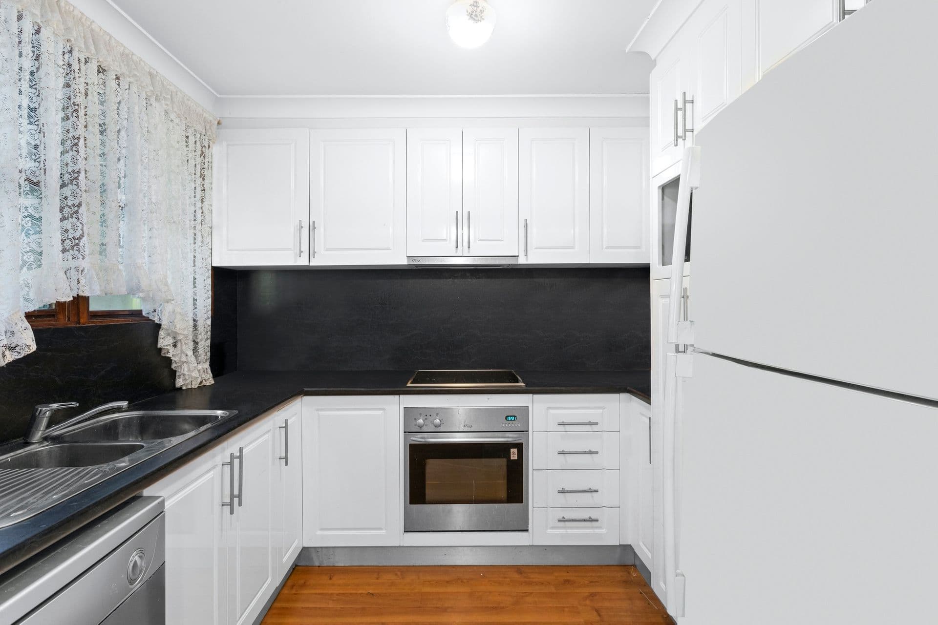 5 Wentworth Drive, Camden South, NSW, 2570, Camden South - Thumbnail 3