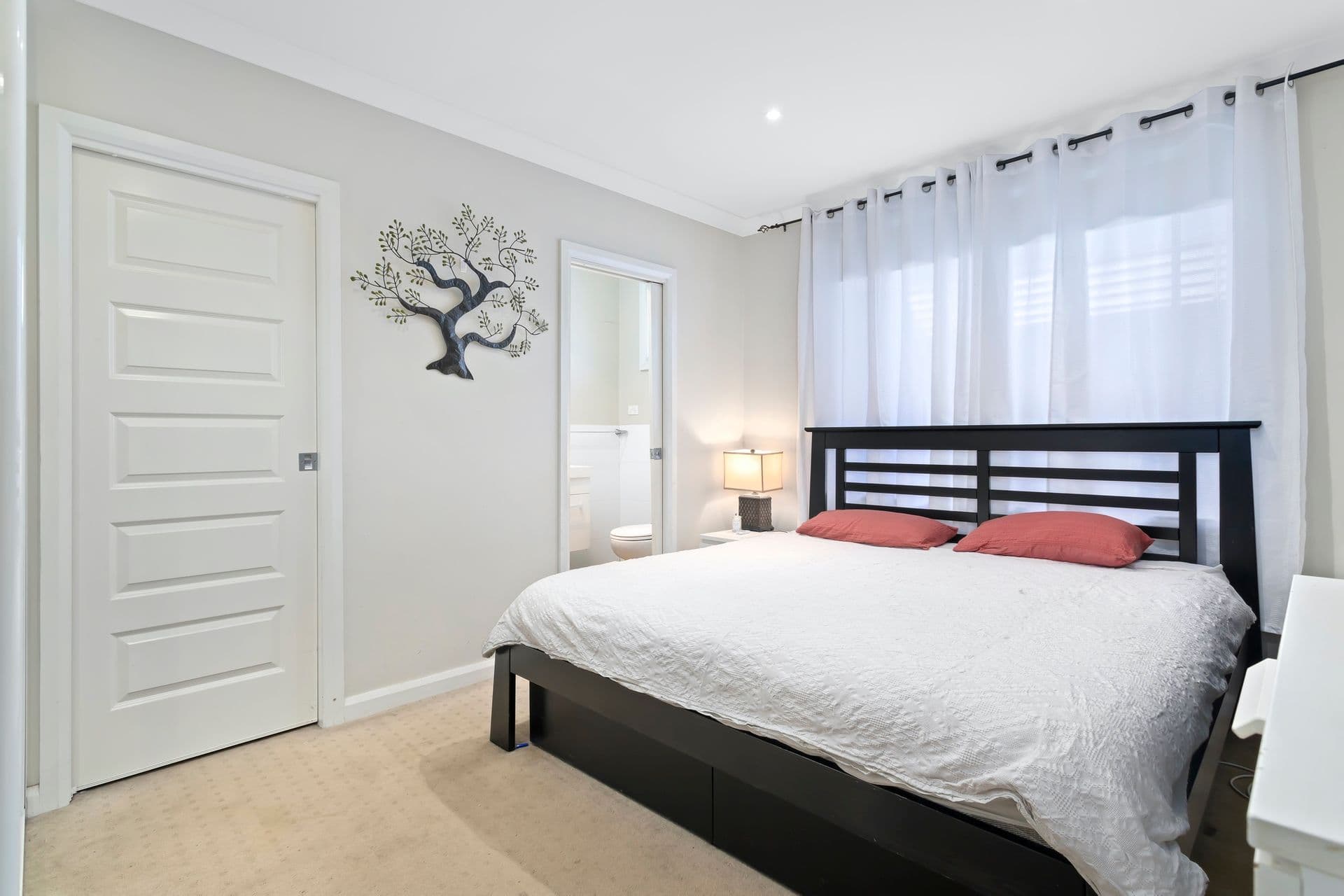 27 Donovan Boulevard, Gregory Hills, NSW, 2557, Gregory Hills - Thumbnail 4