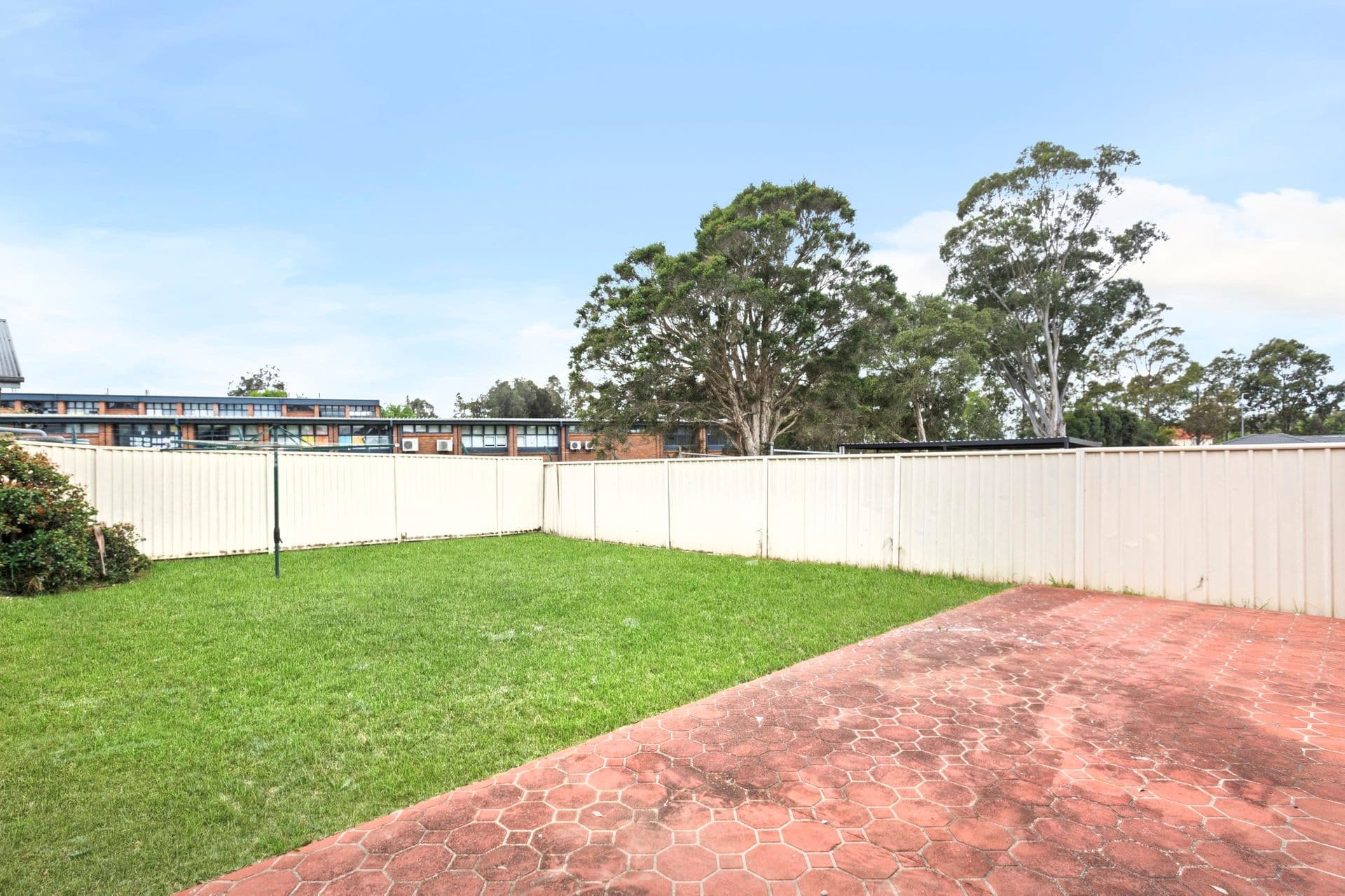 18 Bulbul Avenue, Green Valley, NSW, 2168, Green Valley - Thumbnail 7