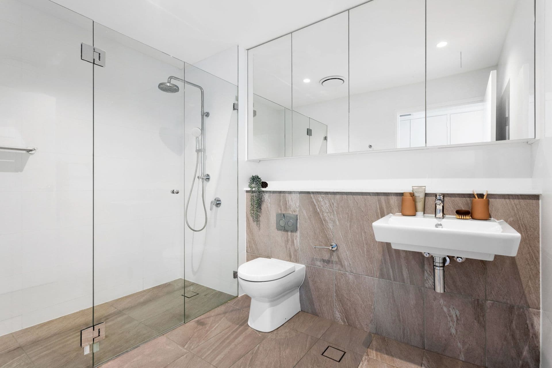 404A/134 Linden Street, Sutherland, NSW, 2232, Sutherland - Thumbnail 6