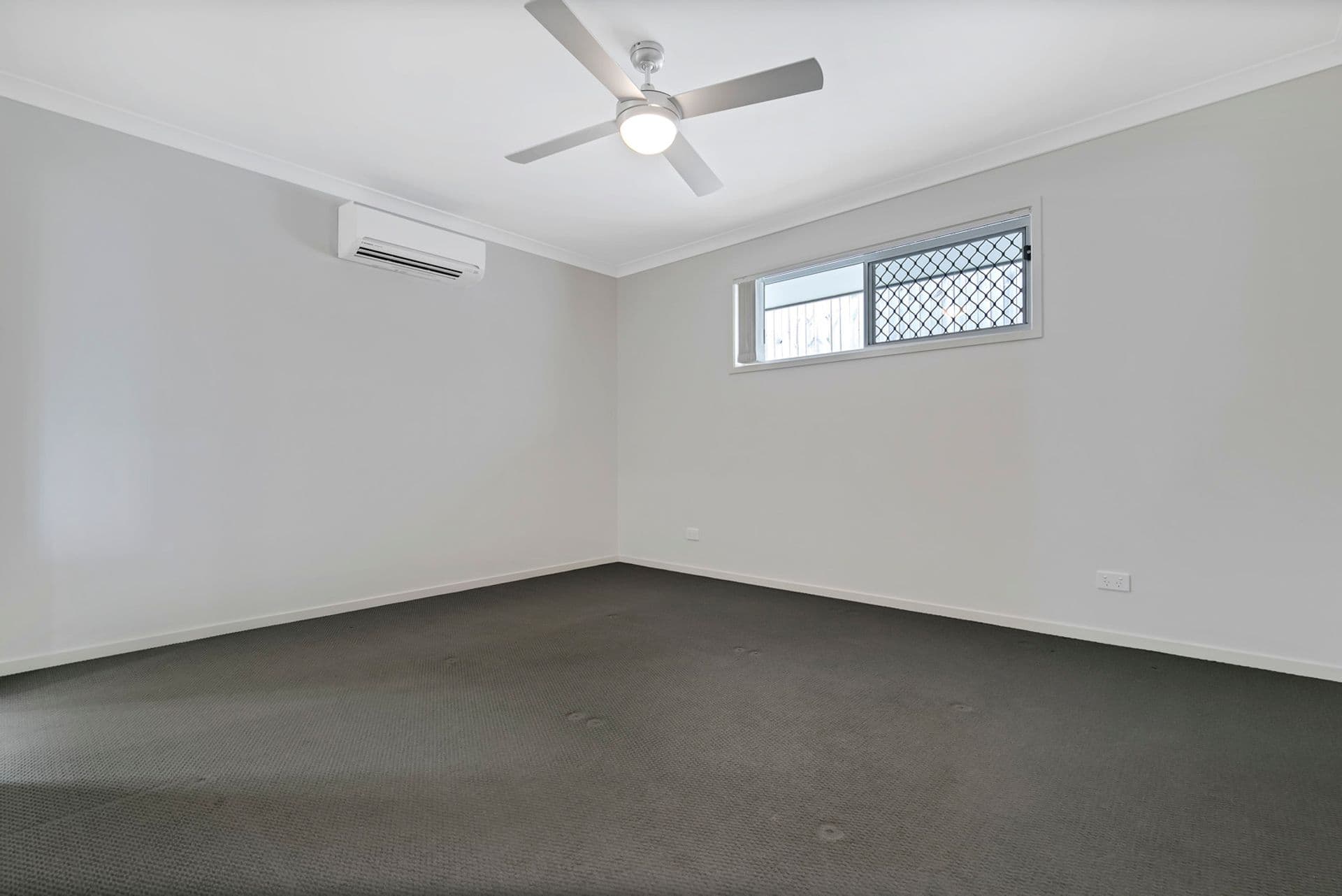 6 Bowerbird Avenue, Burnside, QLD, 4560, Burnside - Thumbnail 8