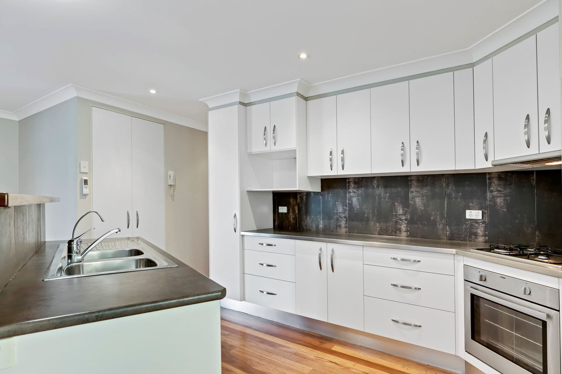 11 Bega Street, Burnside, QLD, 4560, Burnside - Thumbnail 3