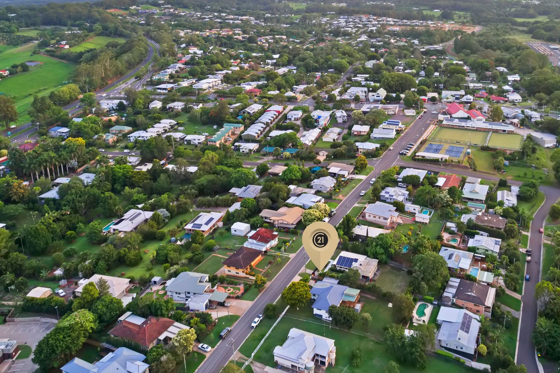 31 Hill St, Woombye, QLD, 4559, Woombye - Thumbnail 2