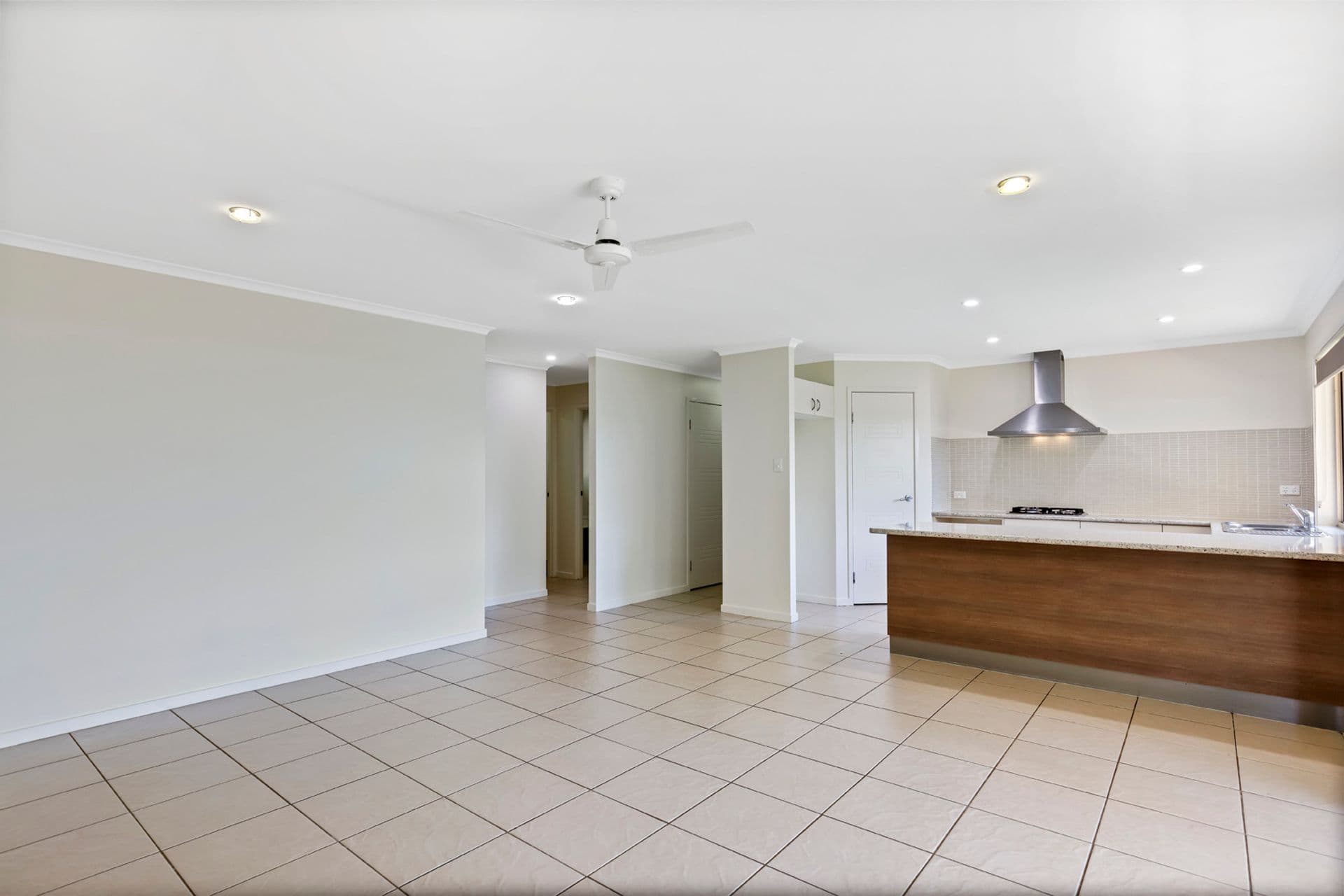 Shop 2/18 Blackall Street, Woombye, QLD, 4559, Woombye - Thumbnail 7