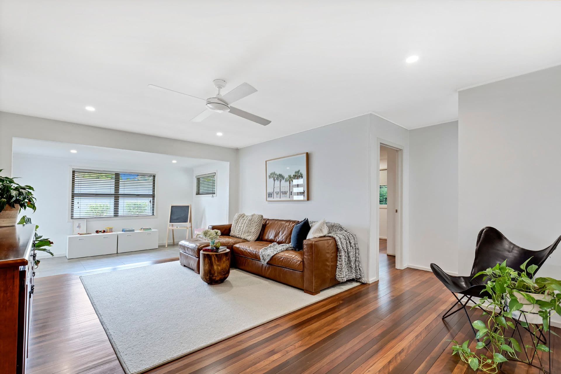 22 Wilson Avenue, Woombye, QLD, 4559, Woombye - Thumbnail 2