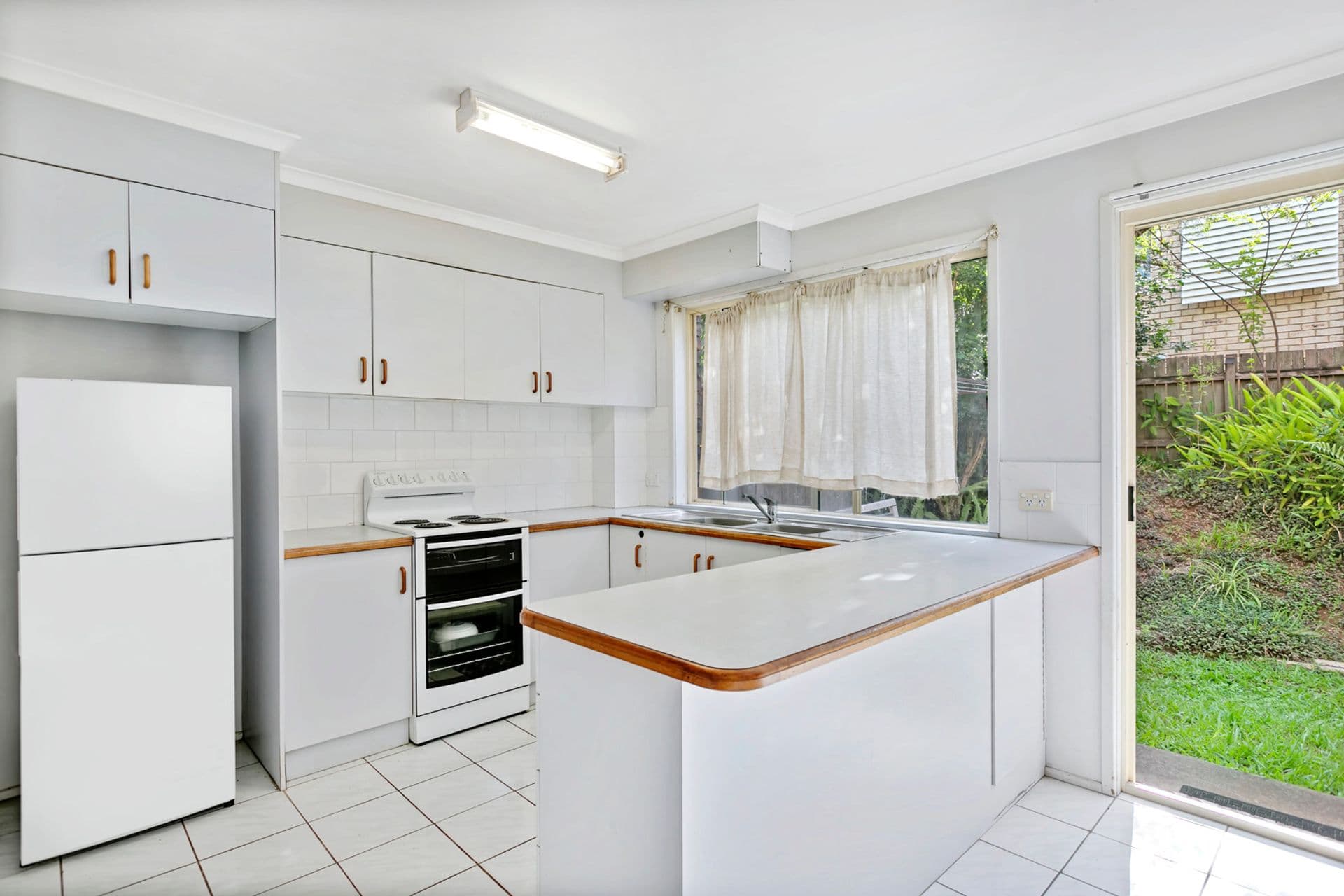2/1 Hemdan Court, Nambour, QLD, 4560, Nambour - Thumbnail 3
