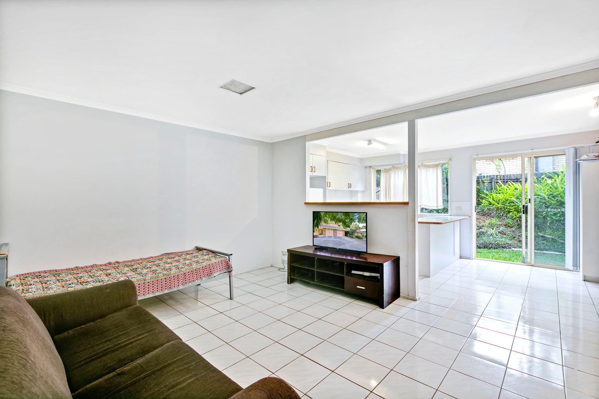 2/1 Hemdan Court, Nambour, QLD, 4560, Nambour - Thumbnail 4